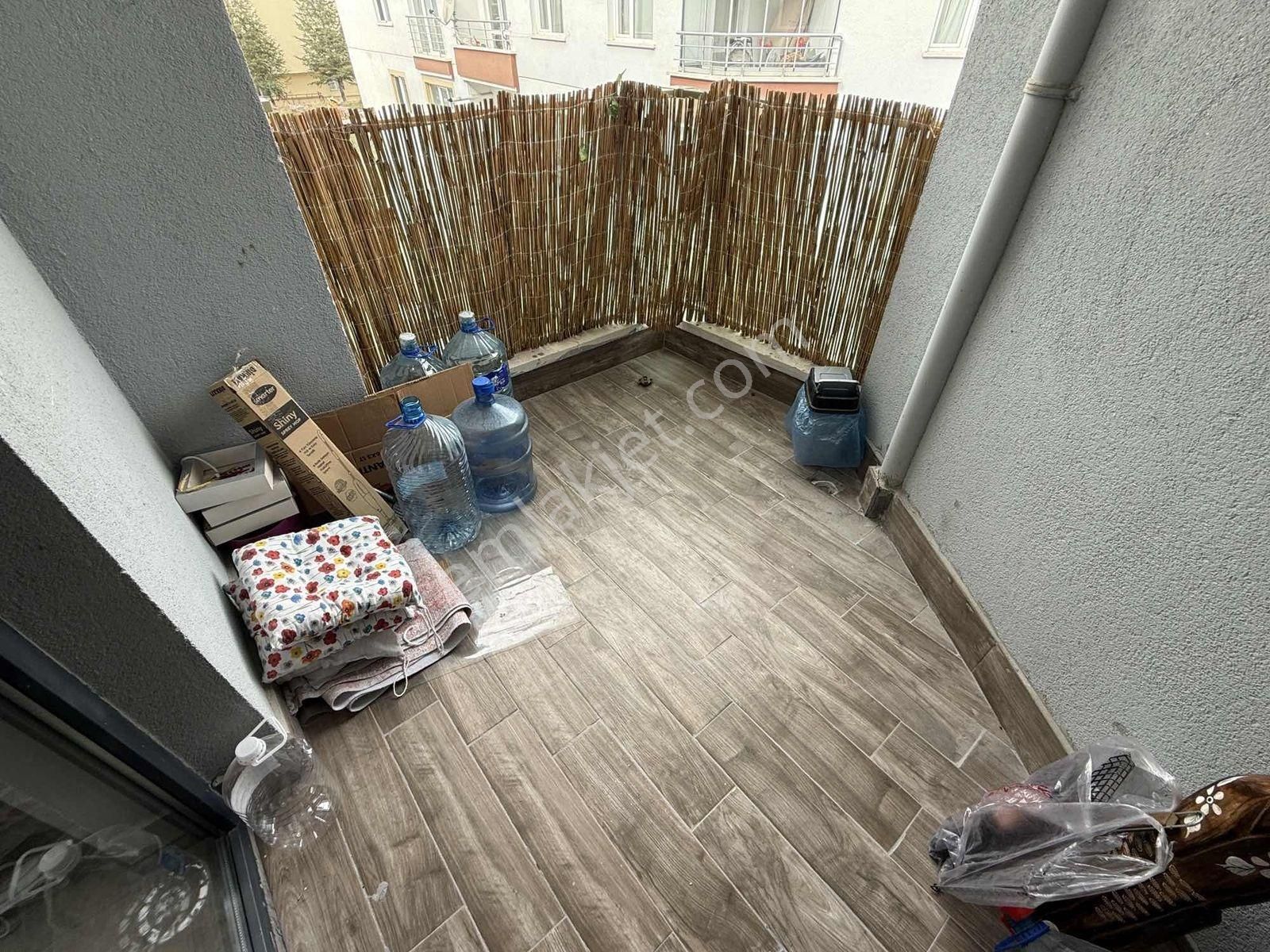 Karapürçek Merkezi K0numda Yeni Binada Full Yapılı 3+1 Daire - Görsel 12