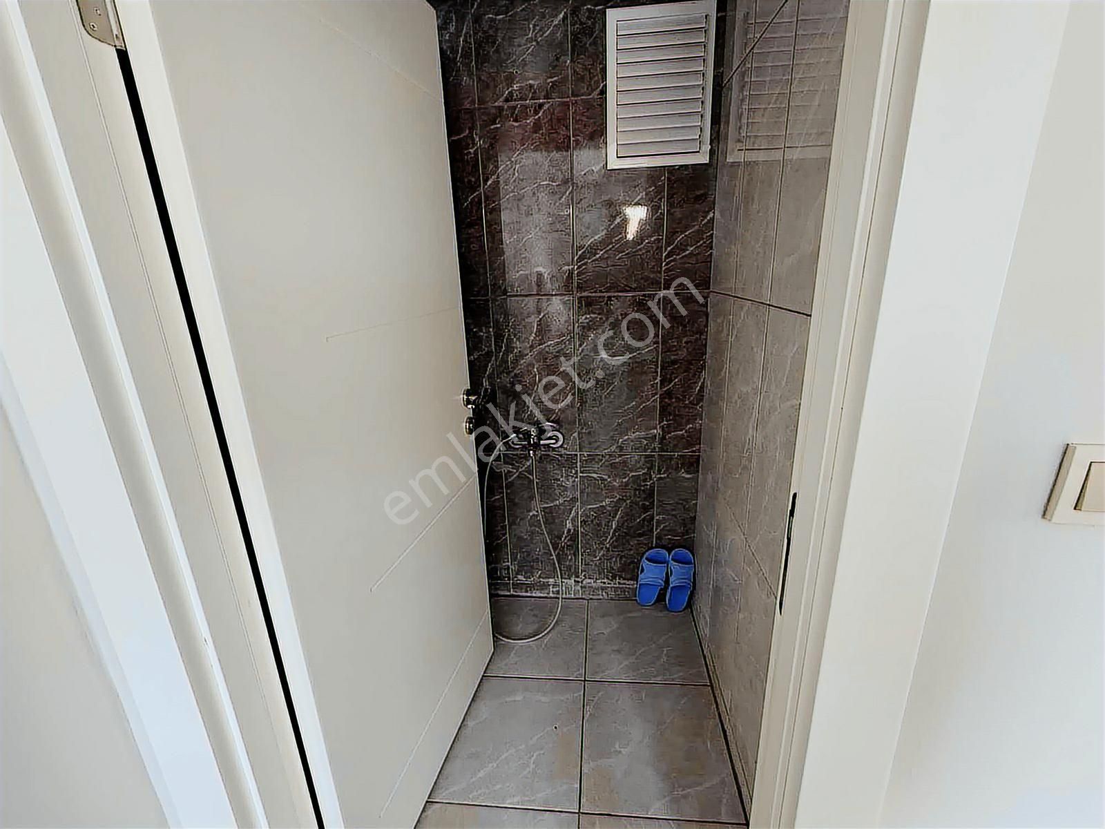 Karapürçek Merkezi K0numda Yeni Binada Full Yapılı 3+1 Daire - Görsel 8