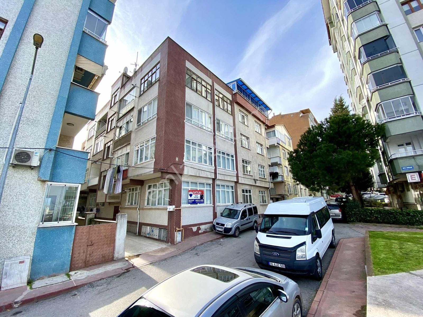 Merkezi Konumda Yüksek Giriş 2+1 Eşyalı Daire