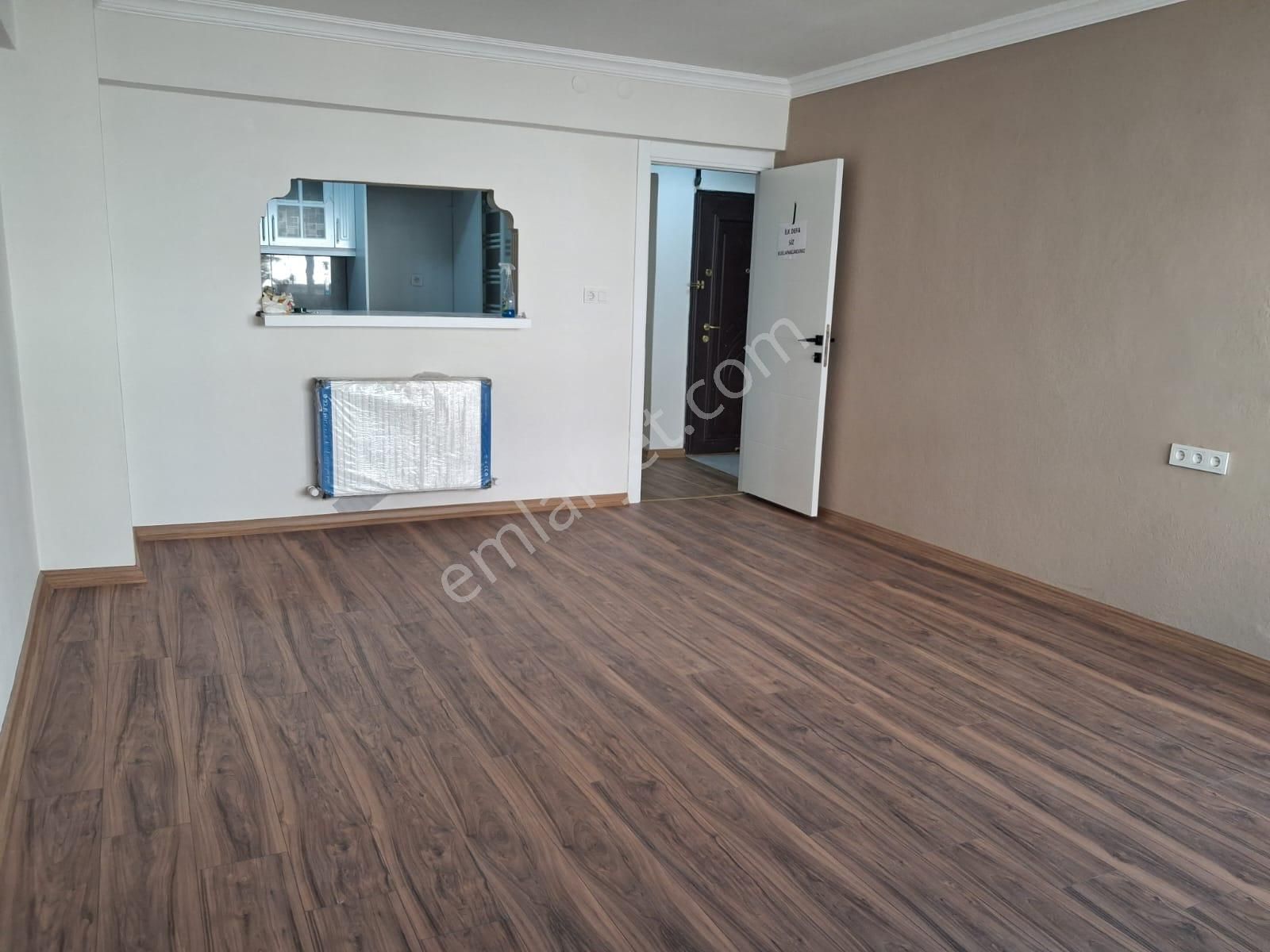 Güzelyalıda 34 Sokak Da Ful Yapılı 3 Cü Kat Doğal Gazlı - Görsel 20