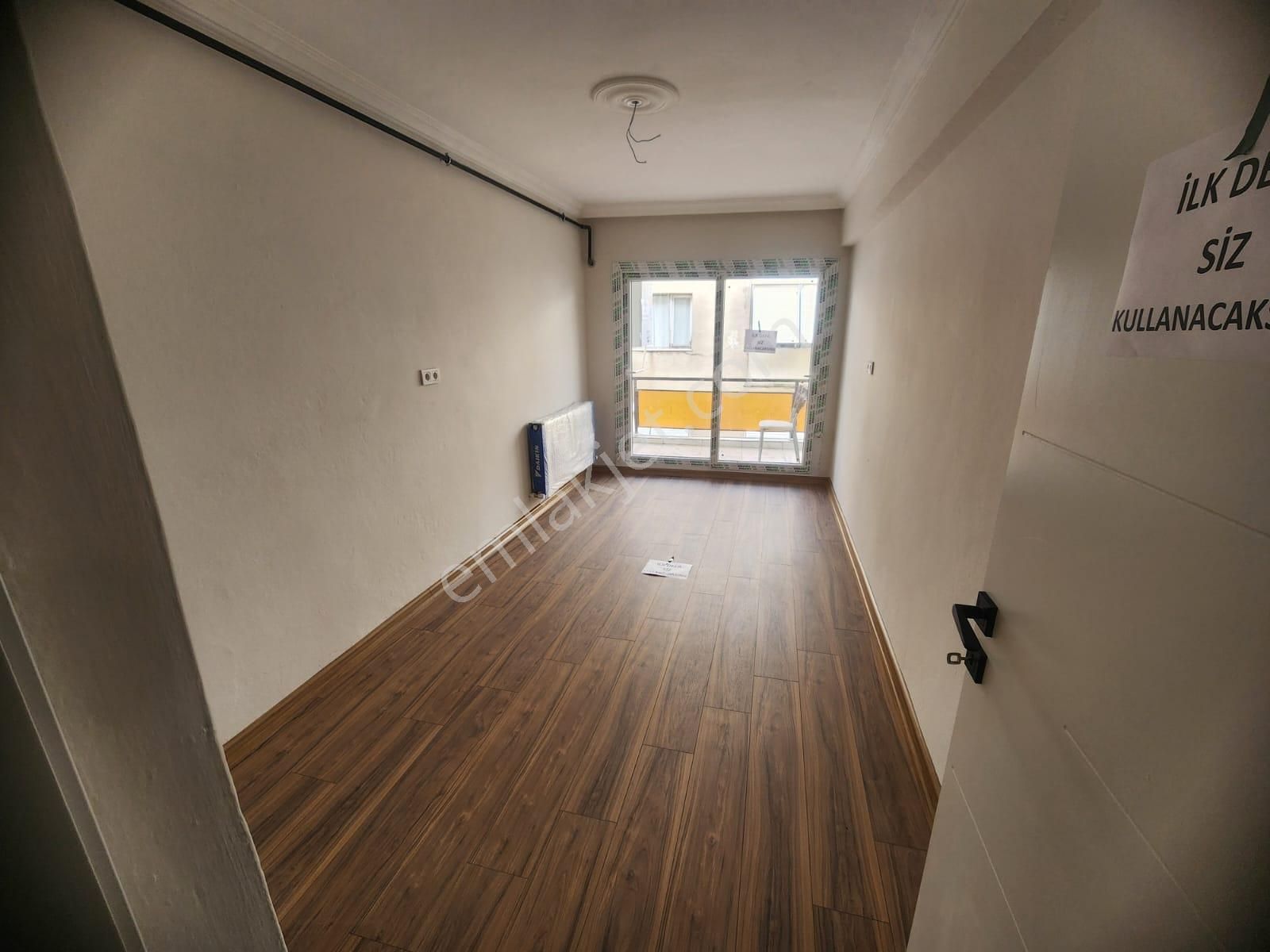 Güzelyalıda 34 Sokak Da Ful Yapılı 3 Cü Kat Doğal Gazlı - Görsel 16