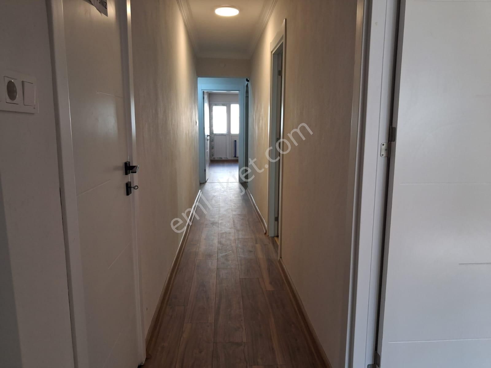 Güzelyalıda 34 Sokak Da Ful Yapılı 3 Cü Kat Doğal Gazlı - Görsel 32