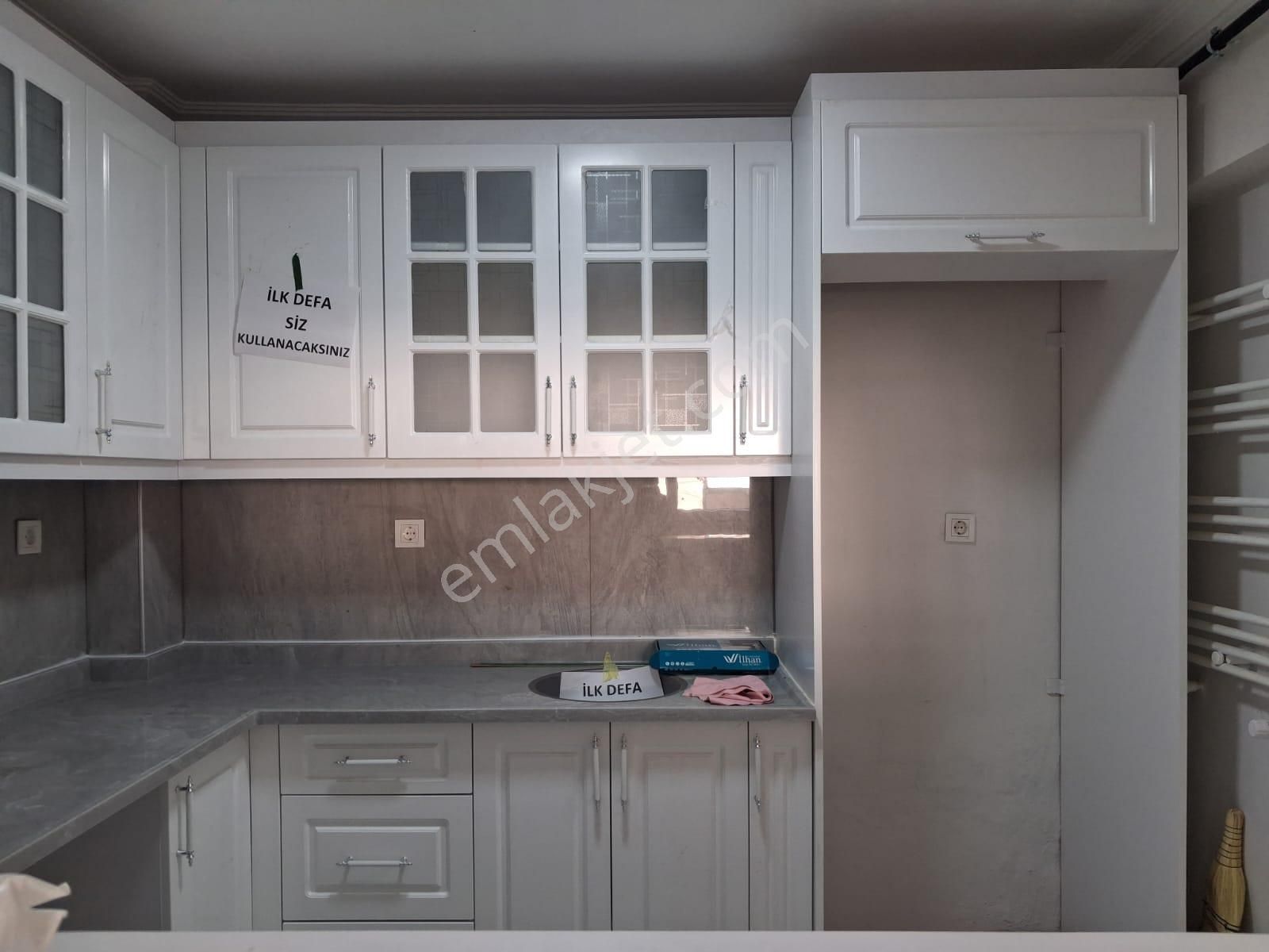 Güzelyalıda 34 Sokak Da Ful Yapılı 3 Cü Kat Doğal Gazlı - Görsel 11