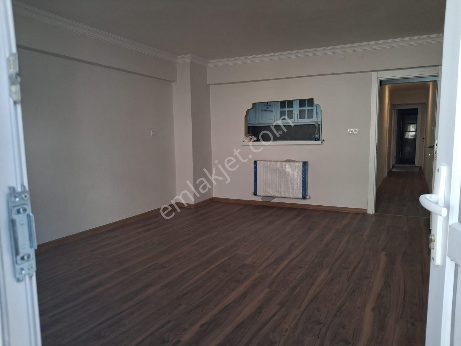 Güzelyalıda 34 Sokak Da Ful Yapılı 3 Cü Kat Doğal Gazlı - Görsel 22