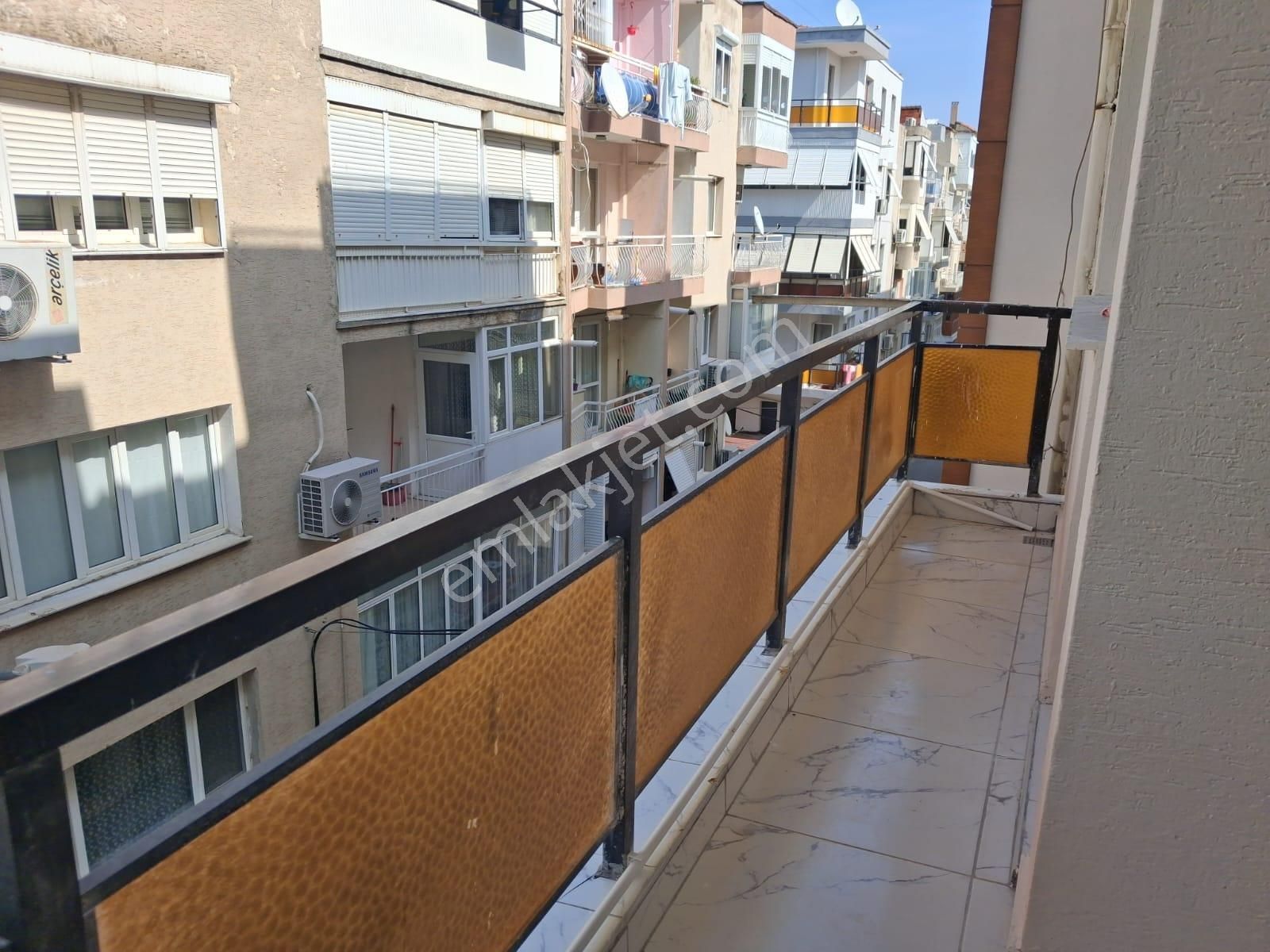 Güzelyalıda 34 Sokak Da Ful Yapılı 3 Cü Kat Doğal Gazlı - Görsel 27