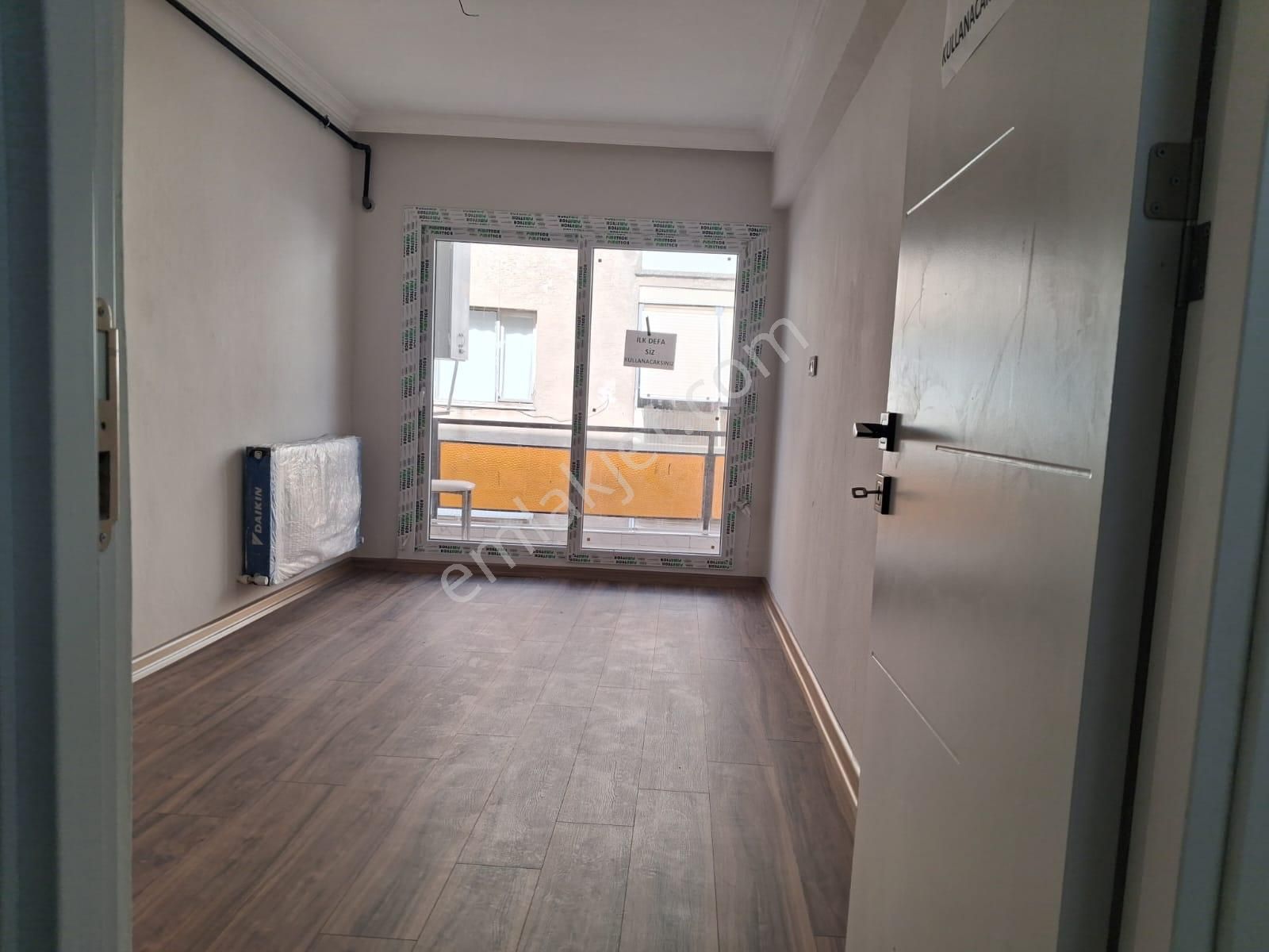 Güzelyalıda 34 Sokak Da Ful Yapılı 3 Cü Kat Doğal Gazlı - Görsel 29