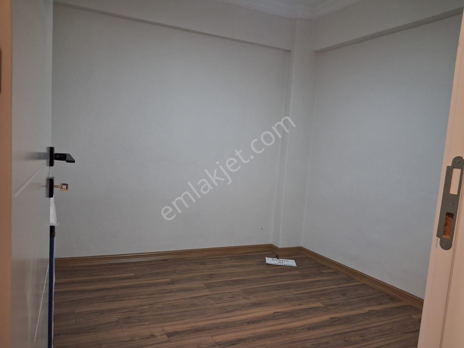 Güzelyalıda 34 Sokak Da Ful Yapılı 3 Cü Kat Doğal Gazlı - Görsel 31