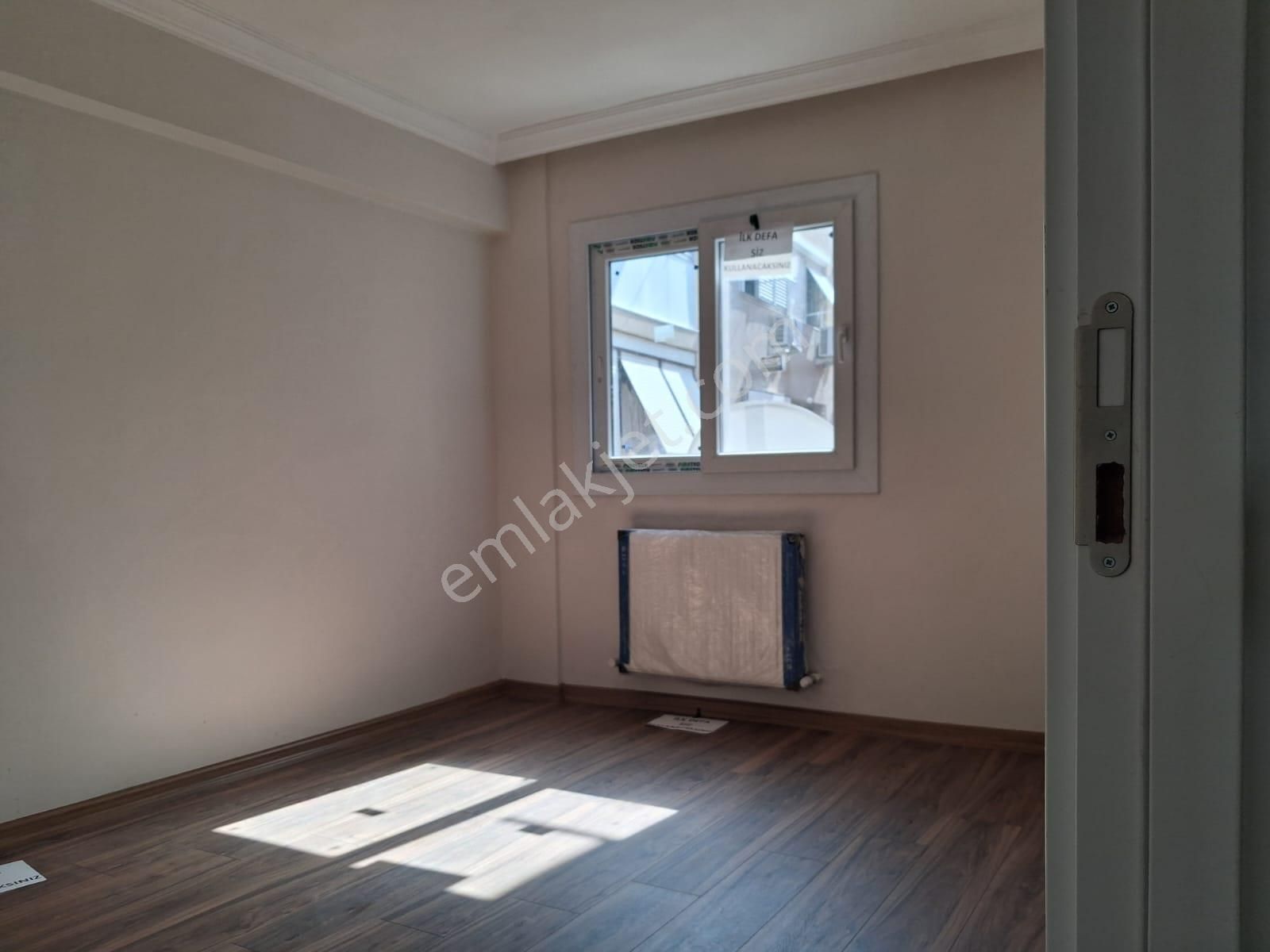 Güzelyalıda 34 Sokak Da Ful Yapılı 3 Cü Kat Doğal Gazlı - Görsel 35