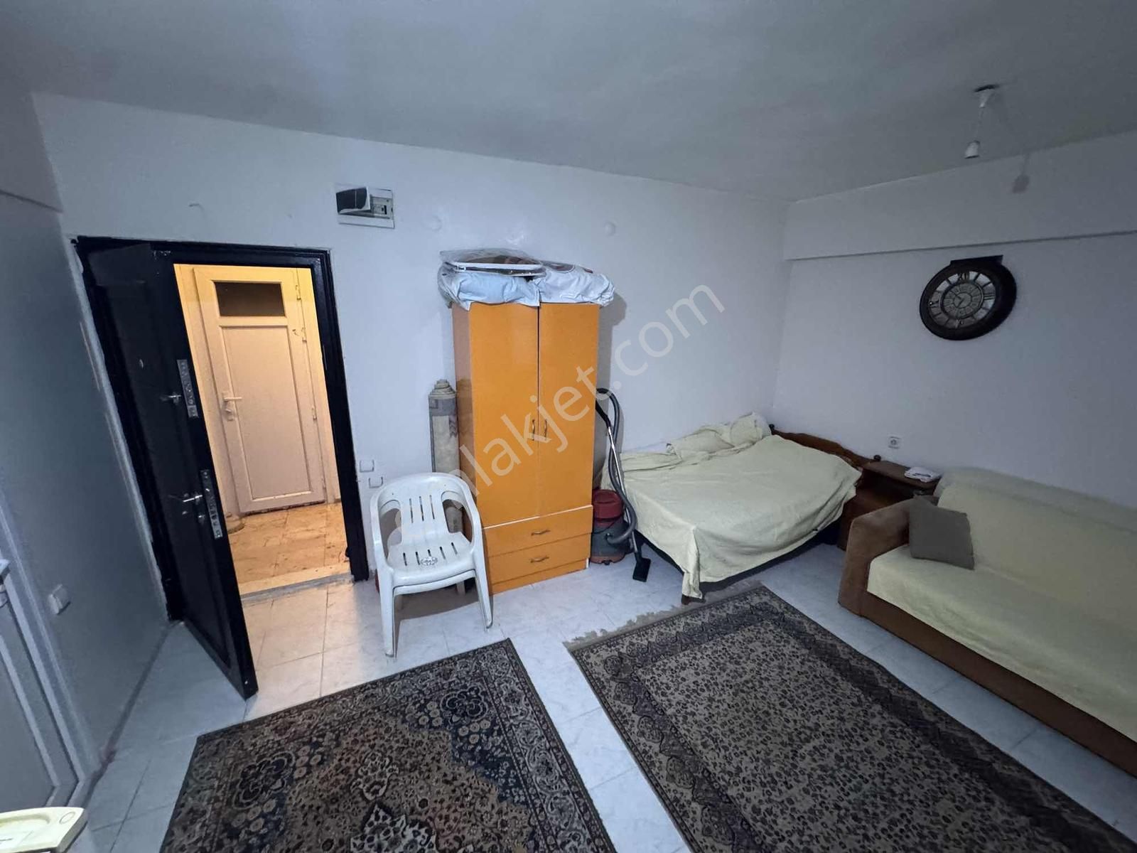 A K Mutldan Kültürde 112 Acil Öğretmenevi Arkası 1+0 Eşayalı Ev - Görsel 6