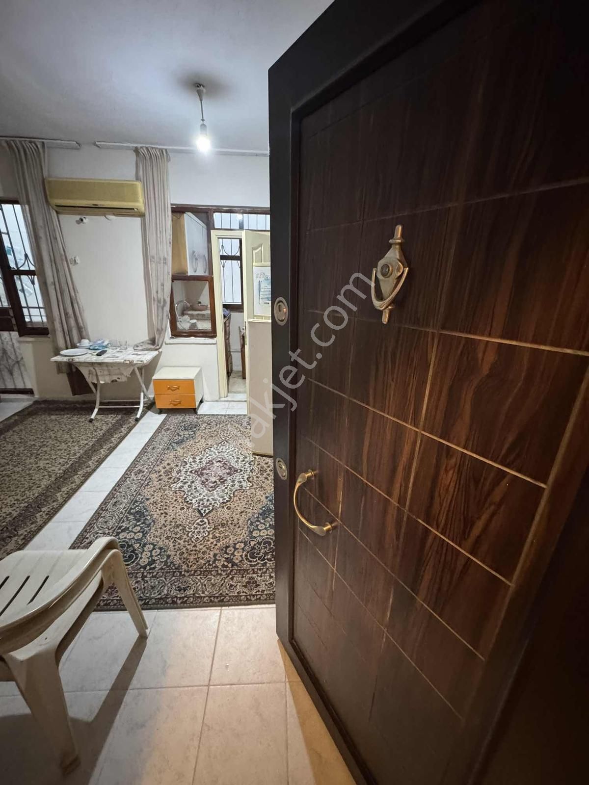 A K Mutldan Kültürde 112 Acil Öğretmenevi Arkası 1+0 Eşayalı Ev