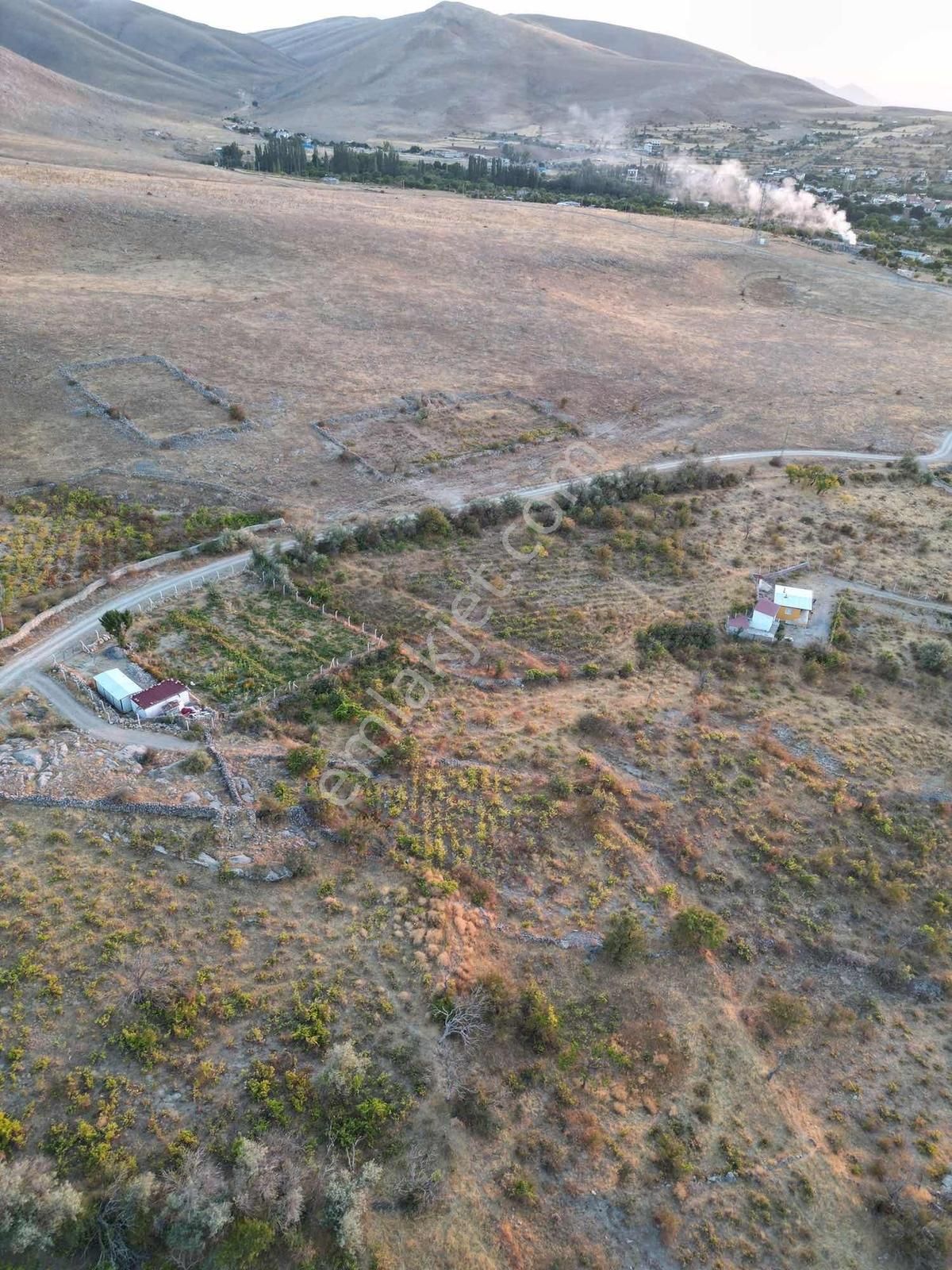 Gesi Büyük Bürüngüz De 1672 Metrekare Bağ Yolu Mevcut - Görsel 6