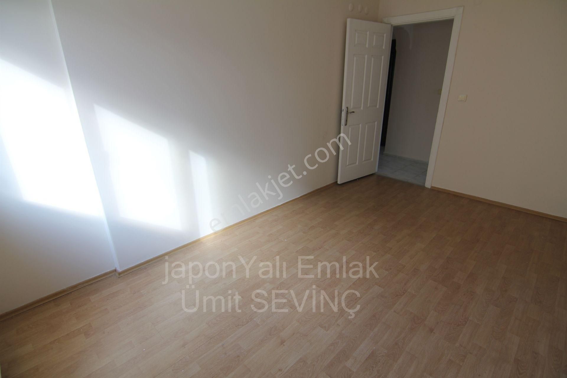 Üçkuyular İkiztepe Sitesinde Kiralık 3 Cephe 150 M2 3+1 Deniz Manzaralı - Görsel 27