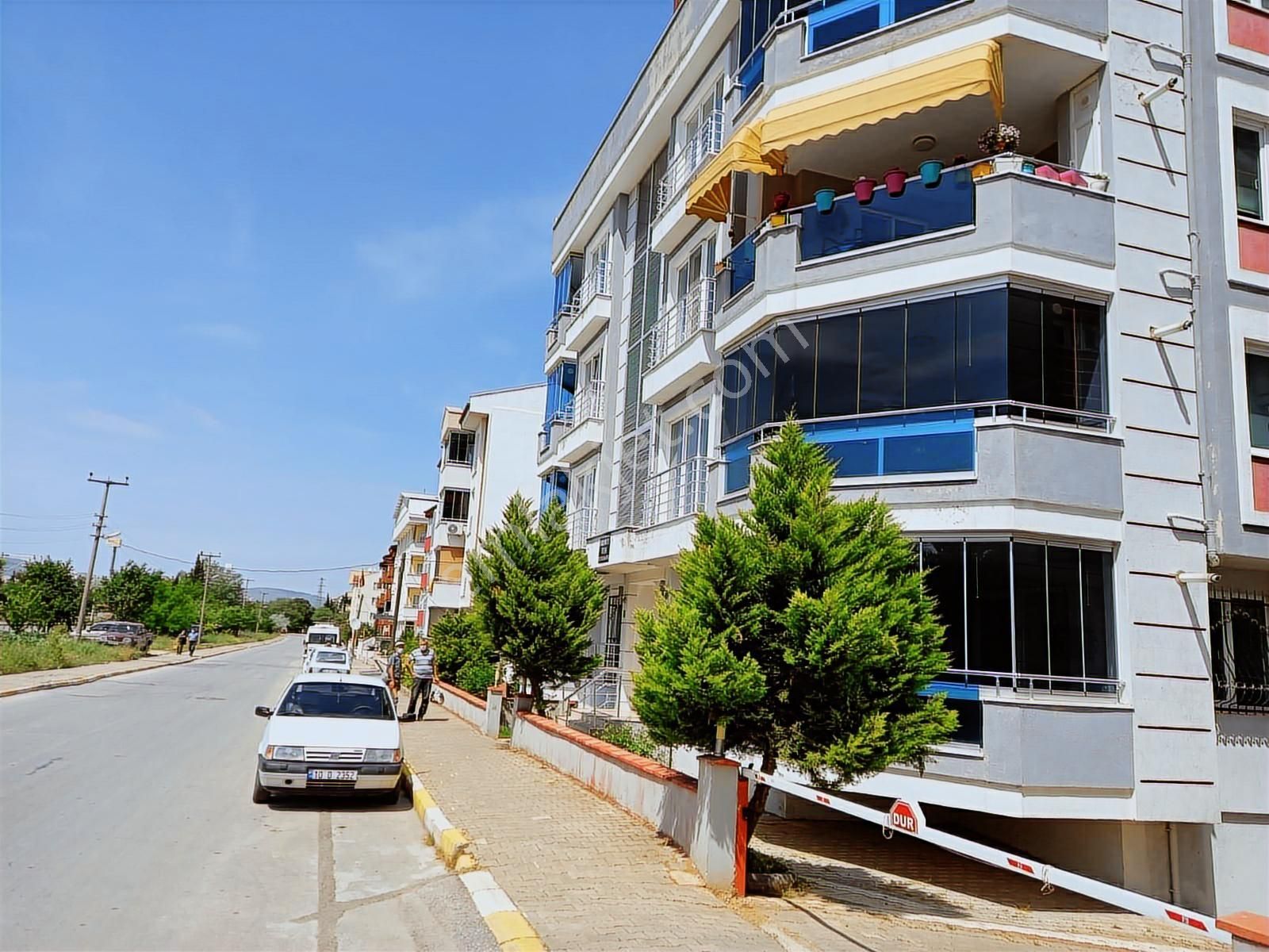 Mir'den Balıkesir Plevne'de Demiryolu Cad.3+1 Satılık Lüks Daire