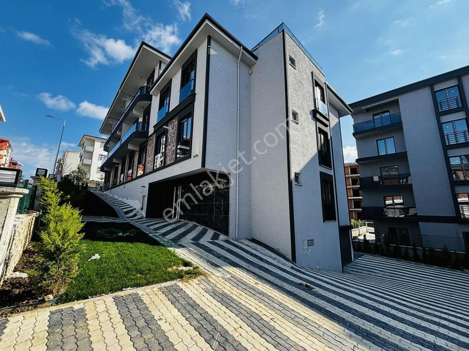 Grenn Vista'da Eşyalı Havuzlu Site | Çiflikönü, Süleymanpaşa