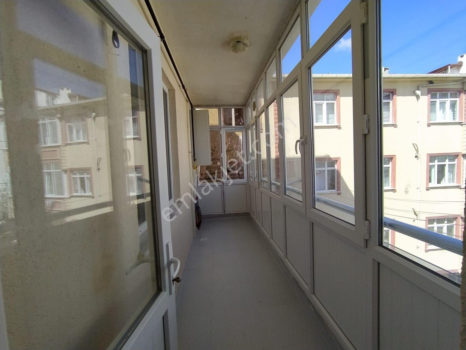 Kaymakamlık Arkası 2+1 Çok Geniş Asansörlü Satılık Daire - Görsel 8