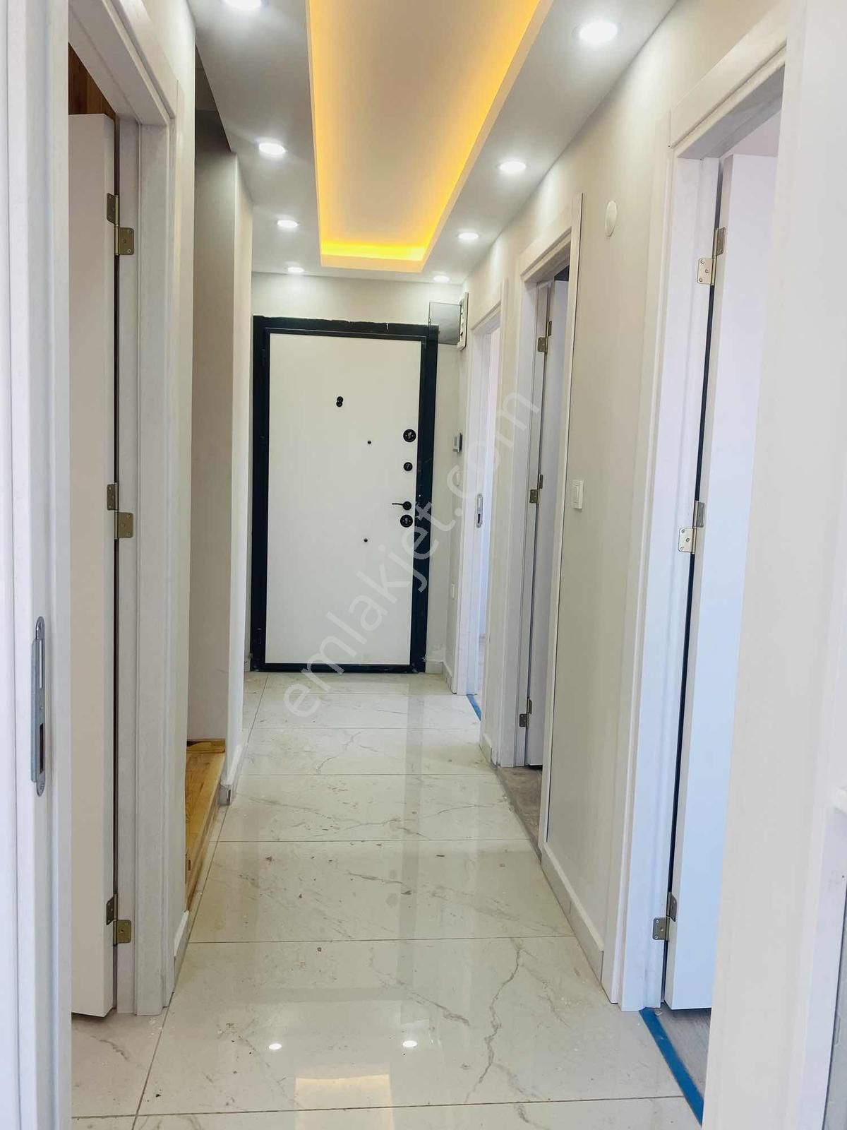 Mimarsinan Mah.cadde Üzerinde Kiralık 4+1 Üst Dublexs Daire - Görsel 10