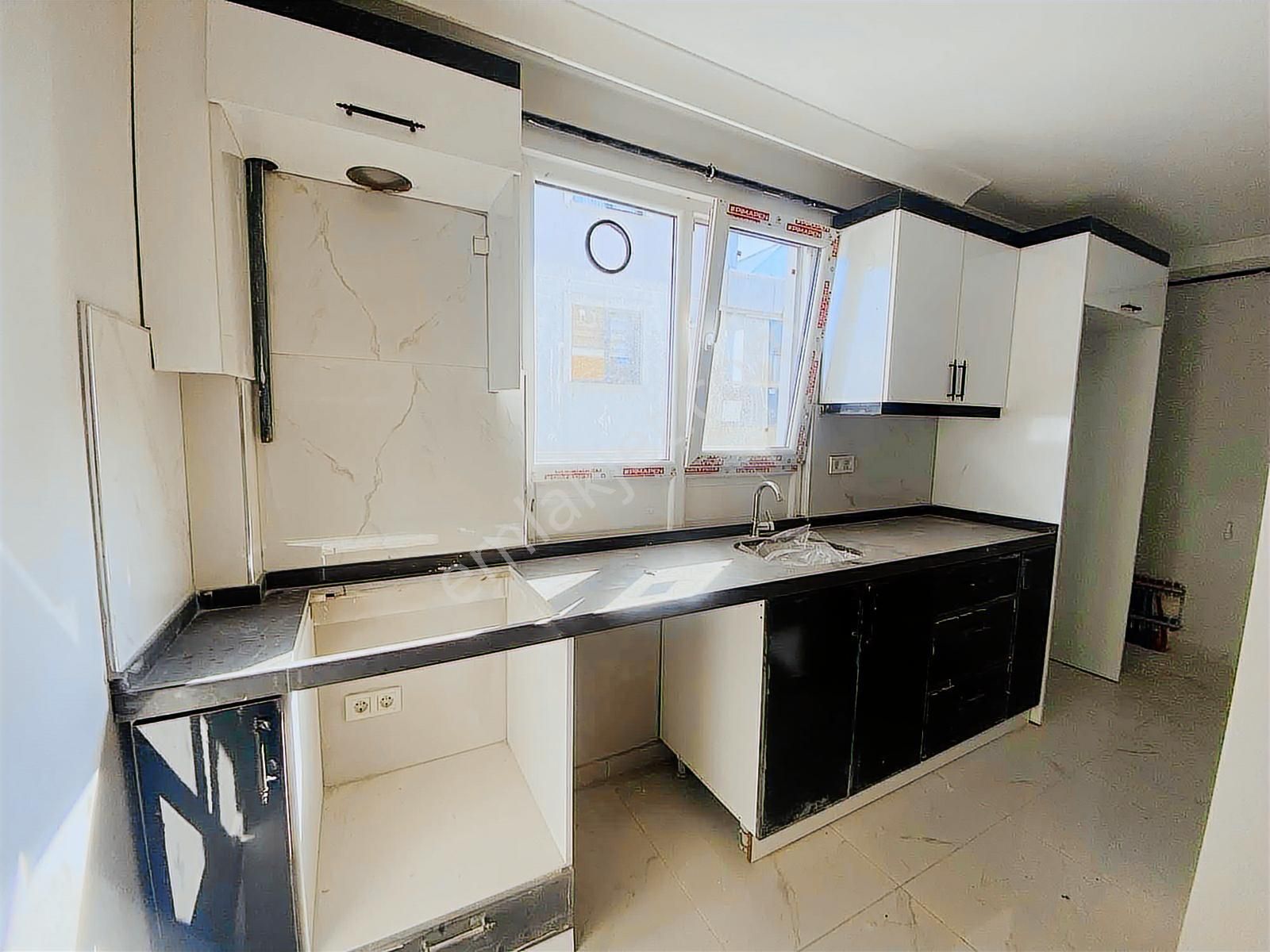 Mimarsinan Mah.cadde Üzerinde Kiralık 4+1 Üst Dublexs Daire - Görsel 26