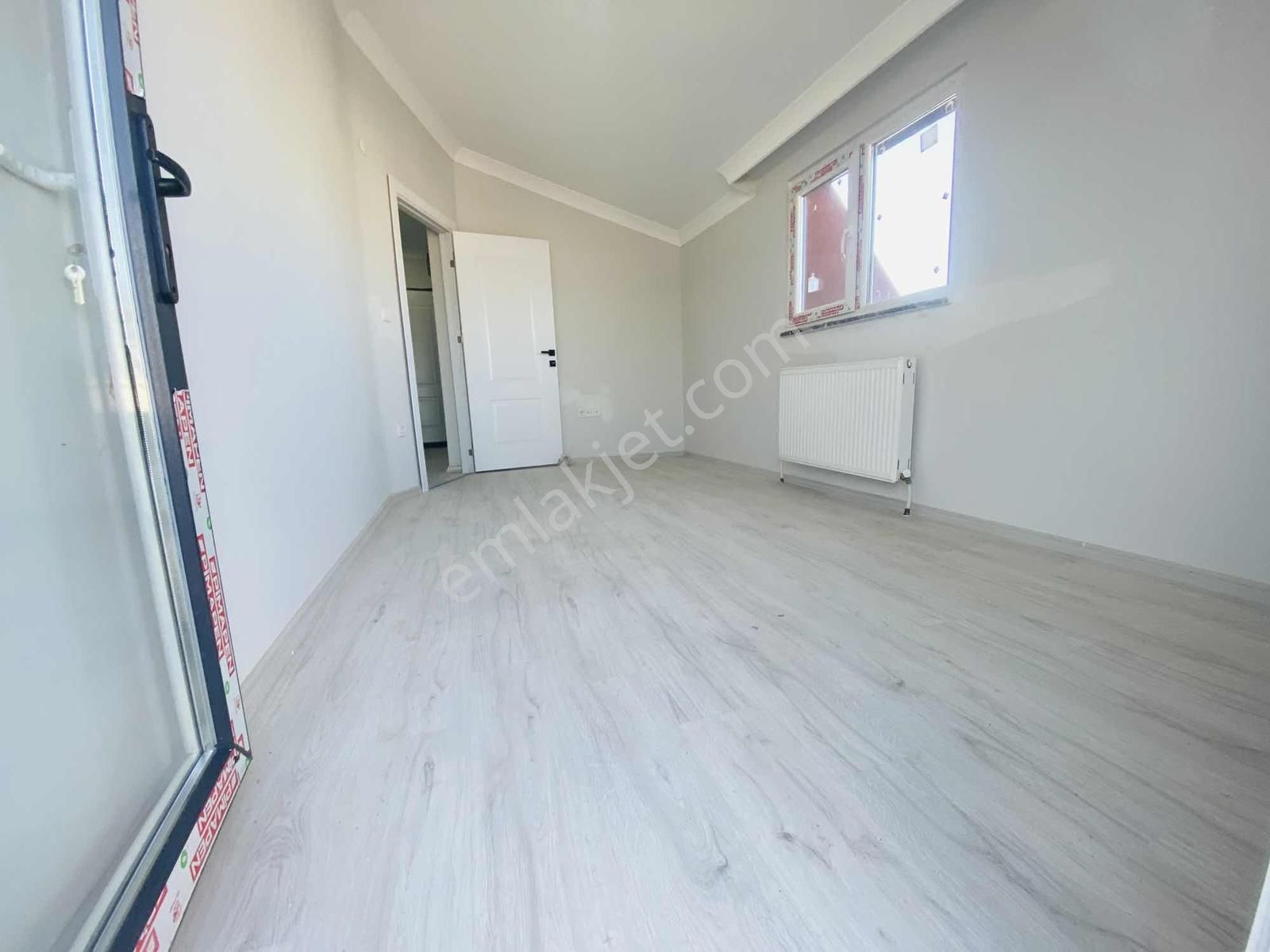 Mimarsinan Mah.cadde Üzerinde Kiralık 4+1 Üst Dublexs Daire - Görsel 23