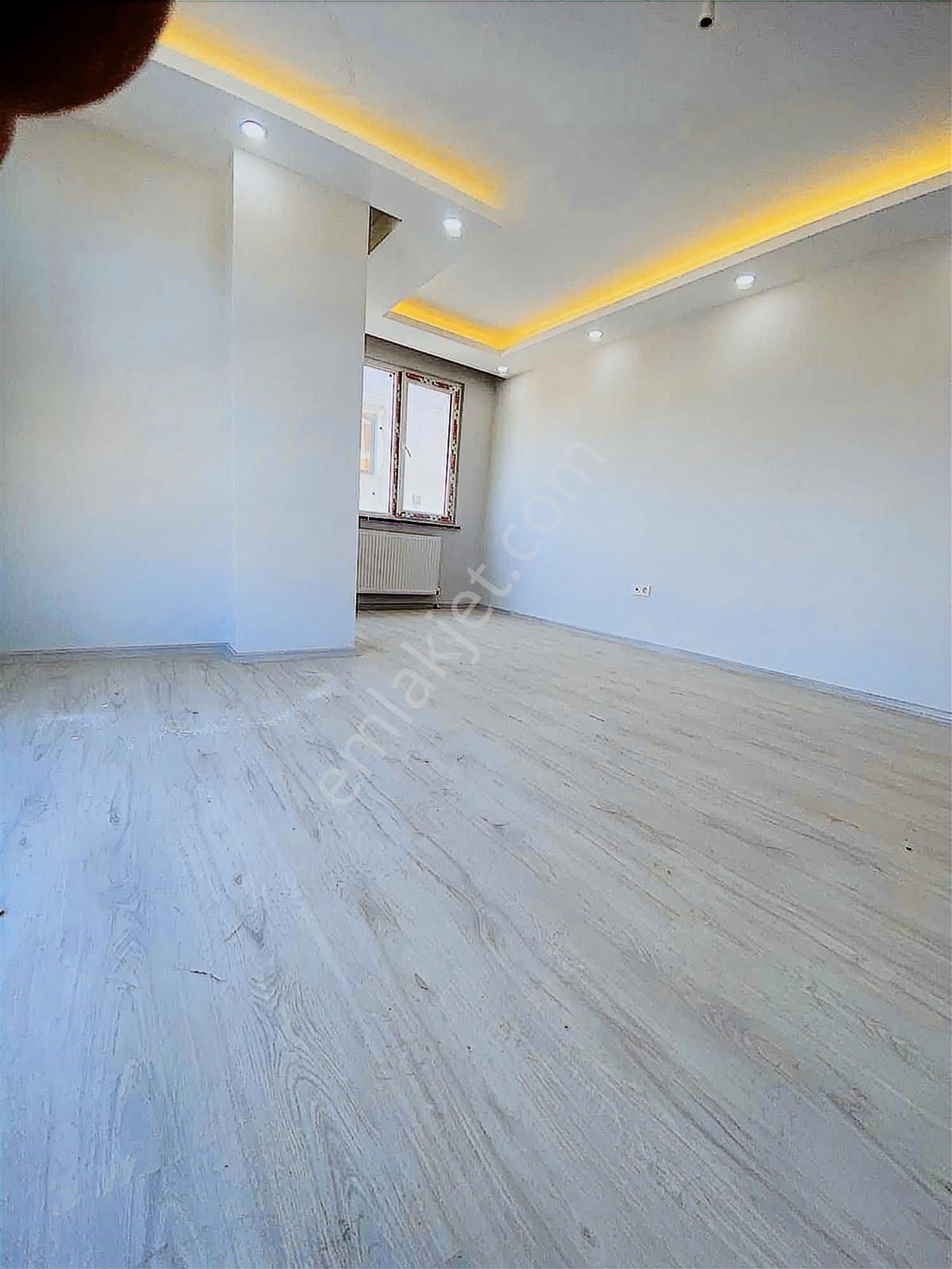 Mimarsinan Mah.cadde Üzerinde Kiralık 4+1 Üst Dublexs Daire - Görsel 27