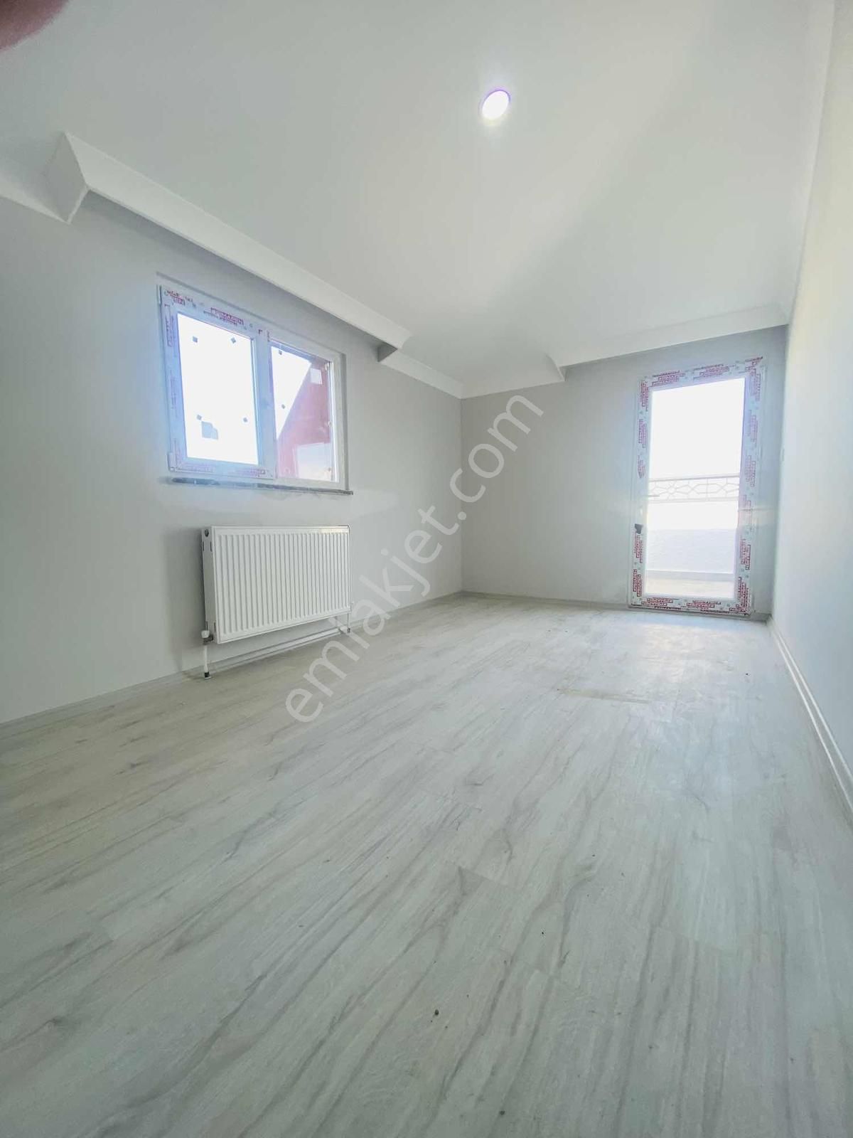 Mimarsinan Mah.cadde Üzerinde Kiralık 4+1 Üst Dublexs Daire - Görsel 34