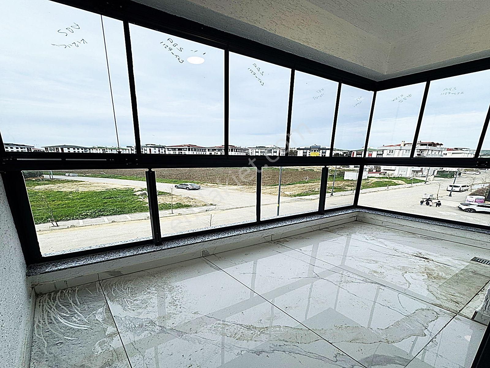 Silivri Selimpaşada Merkeze Ve Denize Yürüyüme Mesafesinde 2+1 - Görsel 13