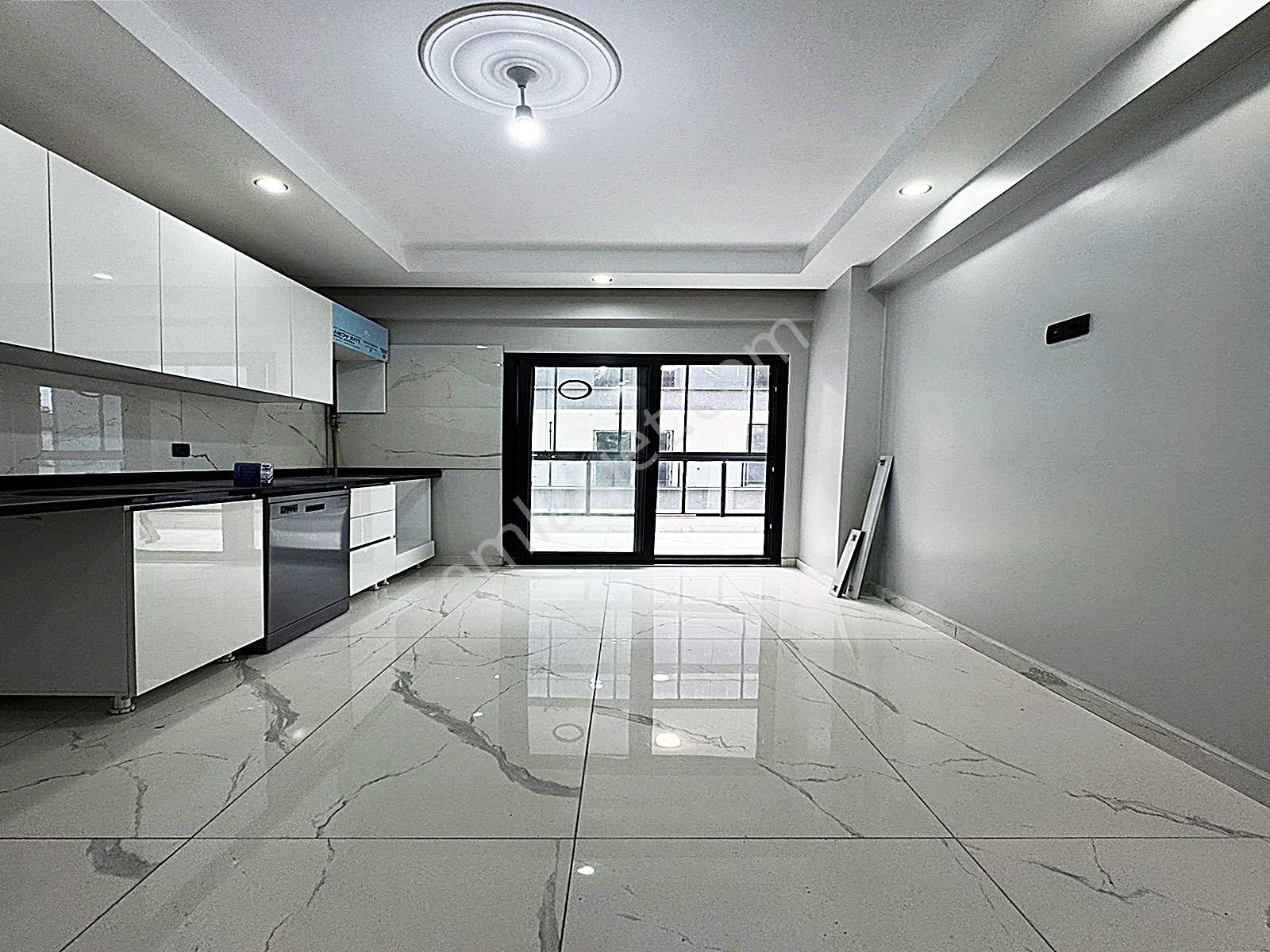 Silivri Selimpaşada Merkeze Ve Denize Yürüyüme Mesafesinde 2+1 - Görsel 15