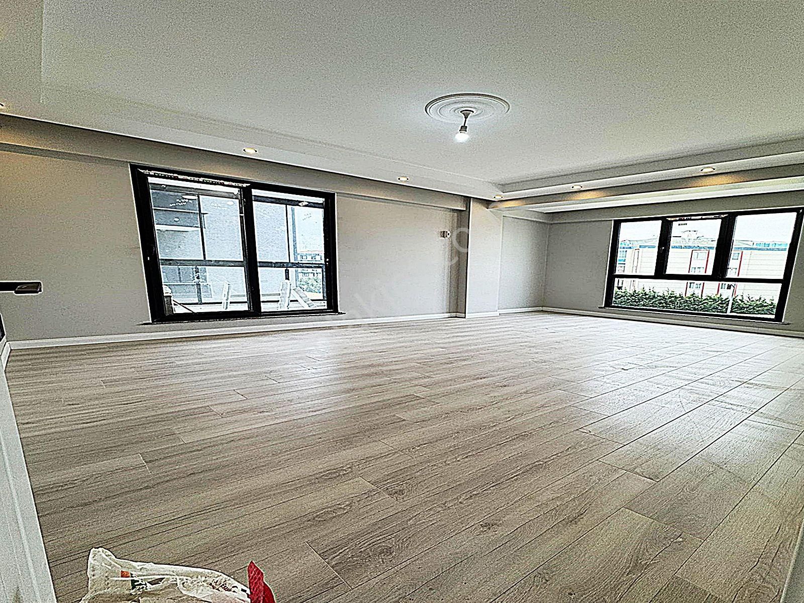 Silivri Selimpaşada Merkeze Ve Denize Yürüyüme Mesafesinde 2+1 - Görsel 11