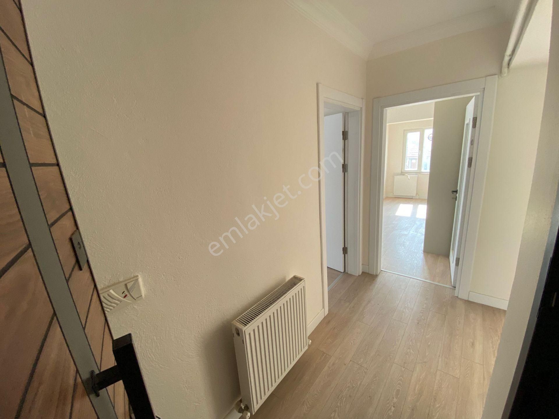 Karasu Çiğdem Emlaktan...3.kat 2+1 Sahil Merkezde Kiralık Daire - Görsel 9