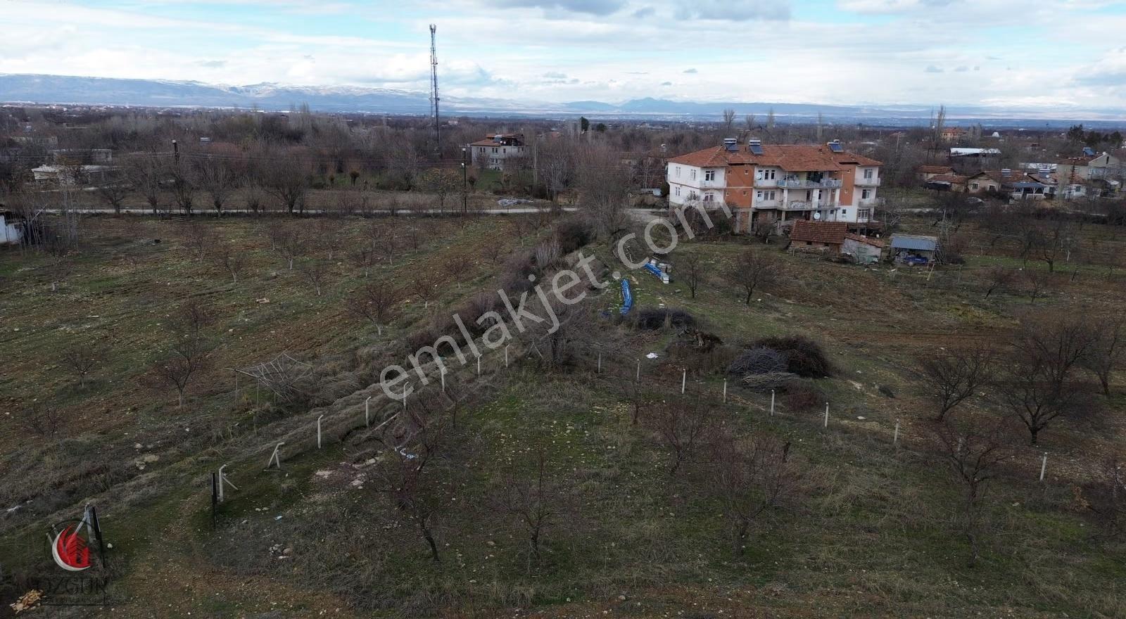 Özgür'den Yeşilyurt Dilek'te 440 M² İmarlı Arsa - Görsel 2