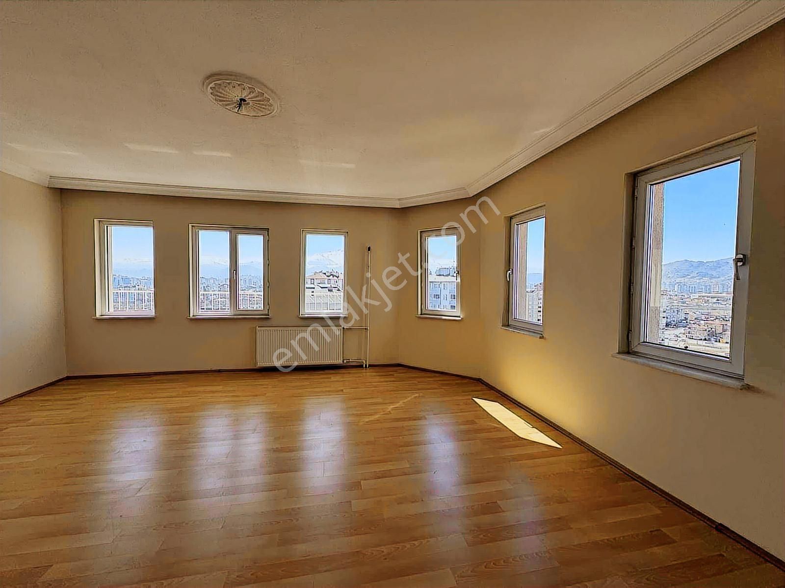 Barbaros Mahde Cadde Üstü 3 Cepheli Satılık Daire - Görsel 26