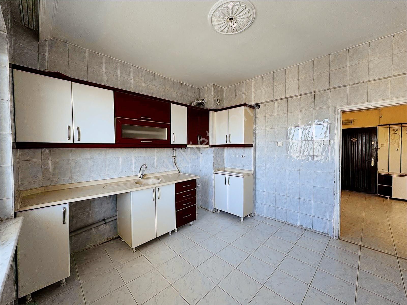 Barbaros Mahde Cadde Üstü 3 Cepheli Satılık Daire - Görsel 16