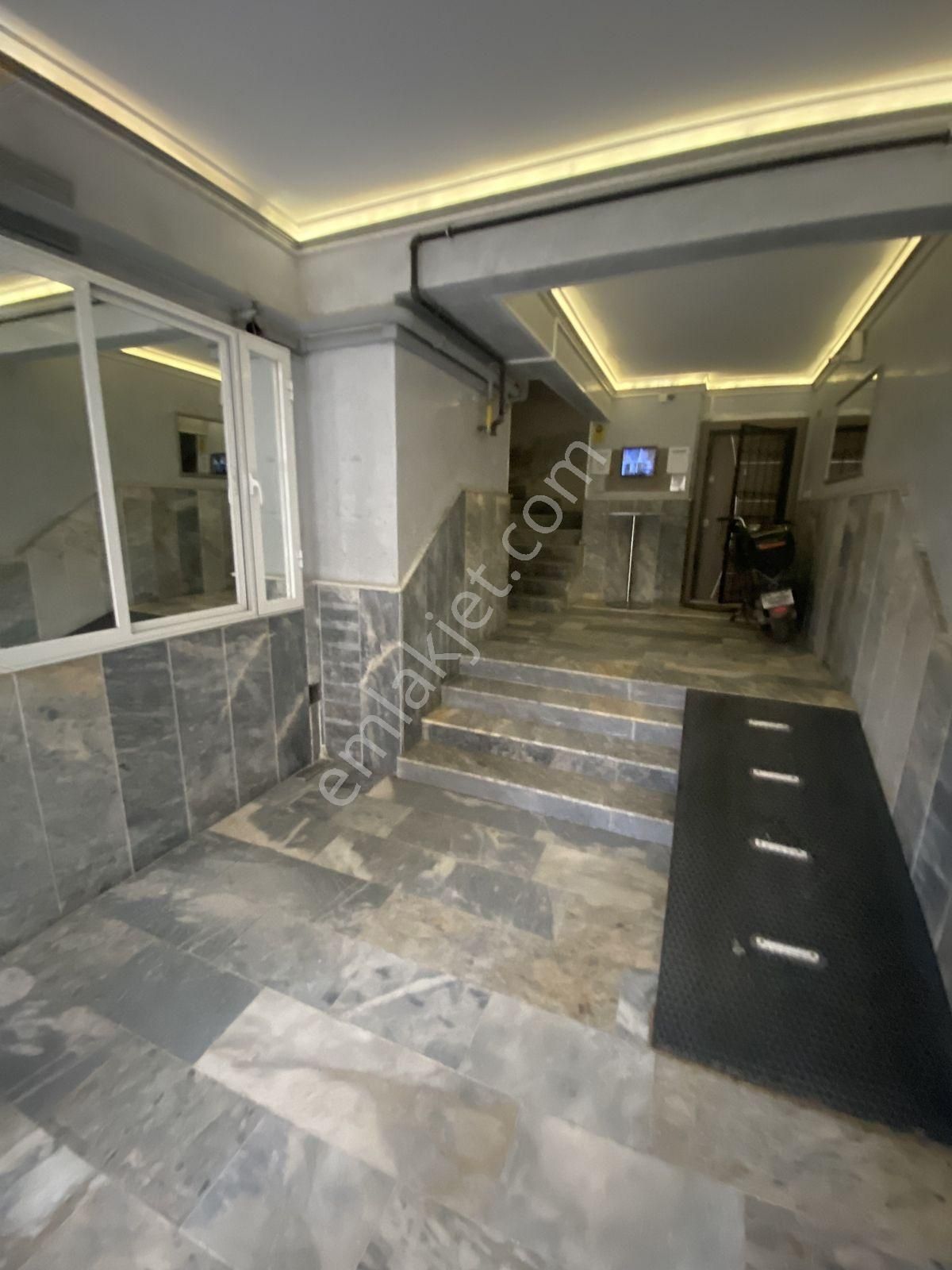 Buca Yıldız Mh.'de Sınav Koleji Yanı Otoparklı Satılık 3+1 Daire - Görsel 8