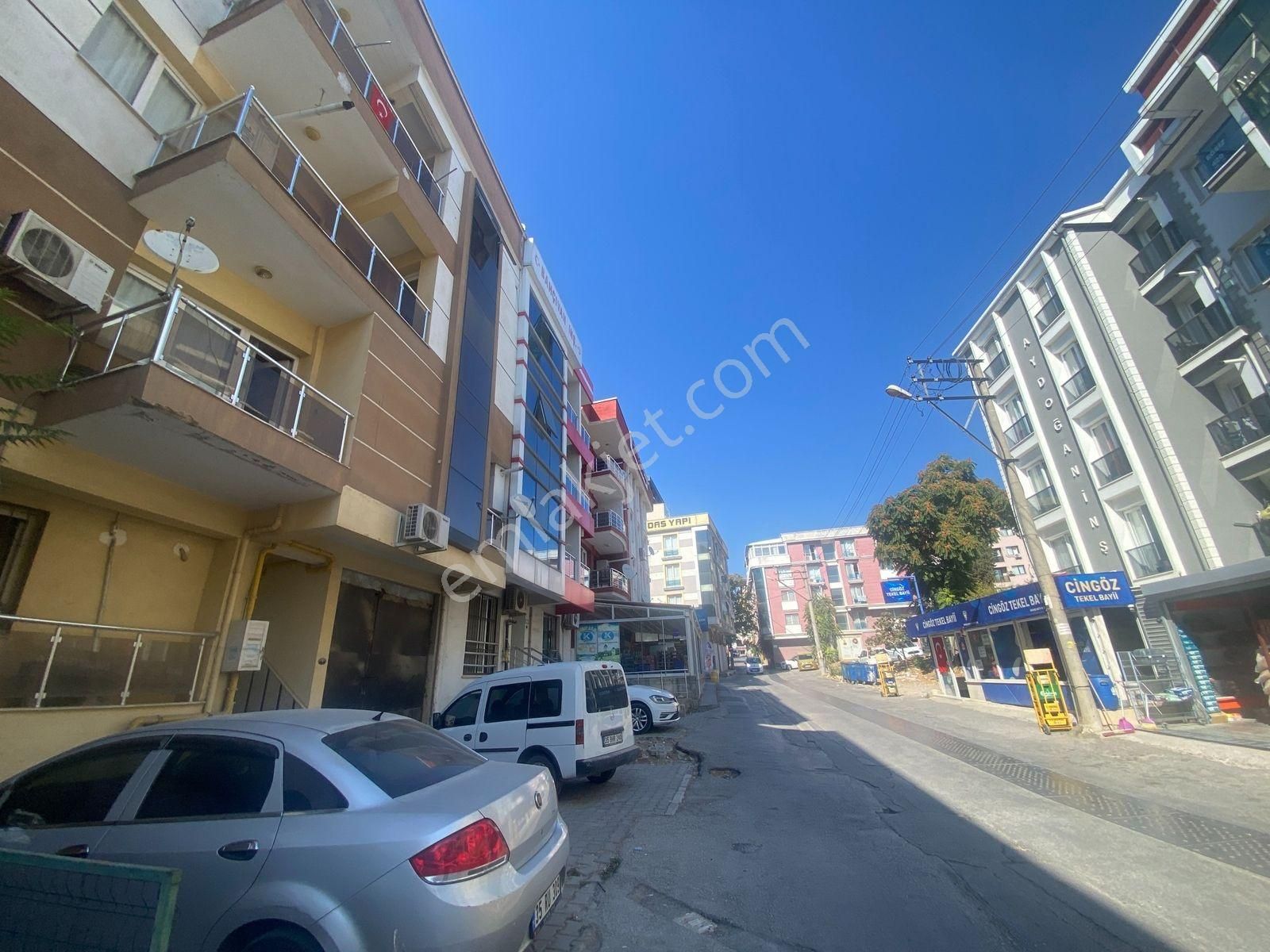 Buca Yabancı Diller Fakültesine 2-3 Dk. Mesafede 1+1 Full Eşyalı - Görsel 24