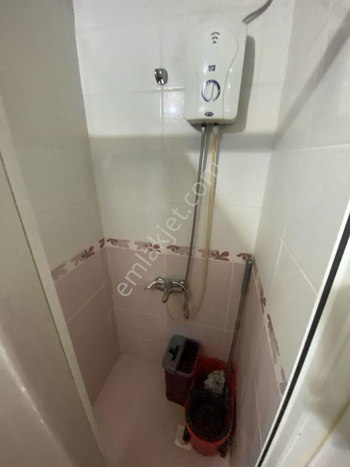 Buca Yabancı Diller Fakültesine 2-3 Dk. Mesafede 1+1 Full Eşyalı - Görsel 13