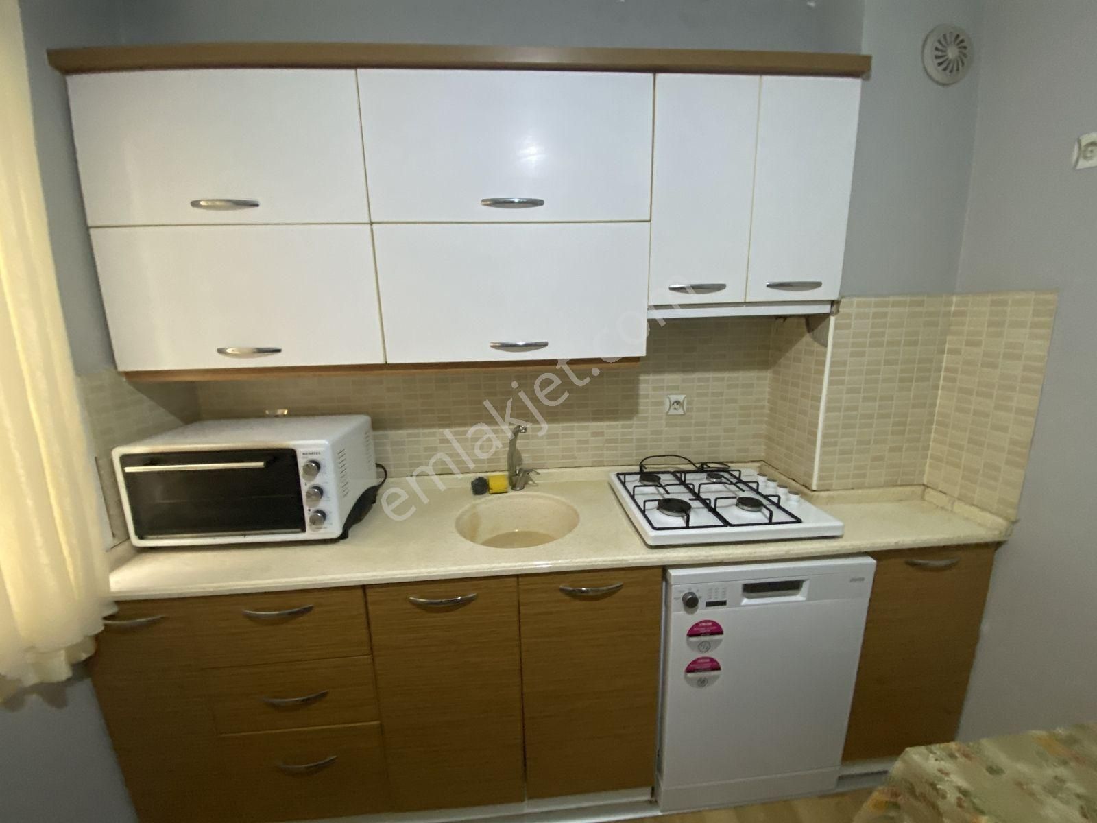 Buca Yabancı Diller Fakültesine 2-3 Dk. Mesafede 1+1 Full Eşyalı - Görsel 6