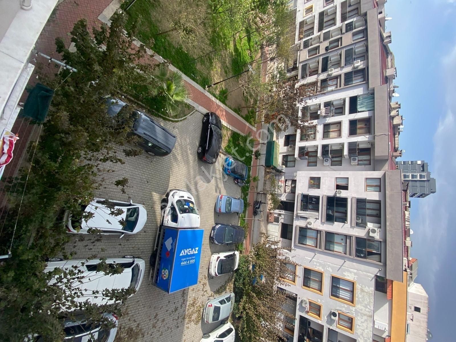 Buca Yabancı Diller Fakültesine 2-3 Dk. Mesafede 1+1 Full Eşyalı - Görsel 14