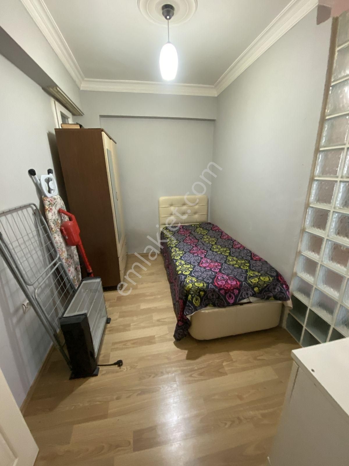 Buca Yabancı Diller Fakültesine 2-3 Dk. Mesafede 1+1 Full Eşyalı - Görsel 20