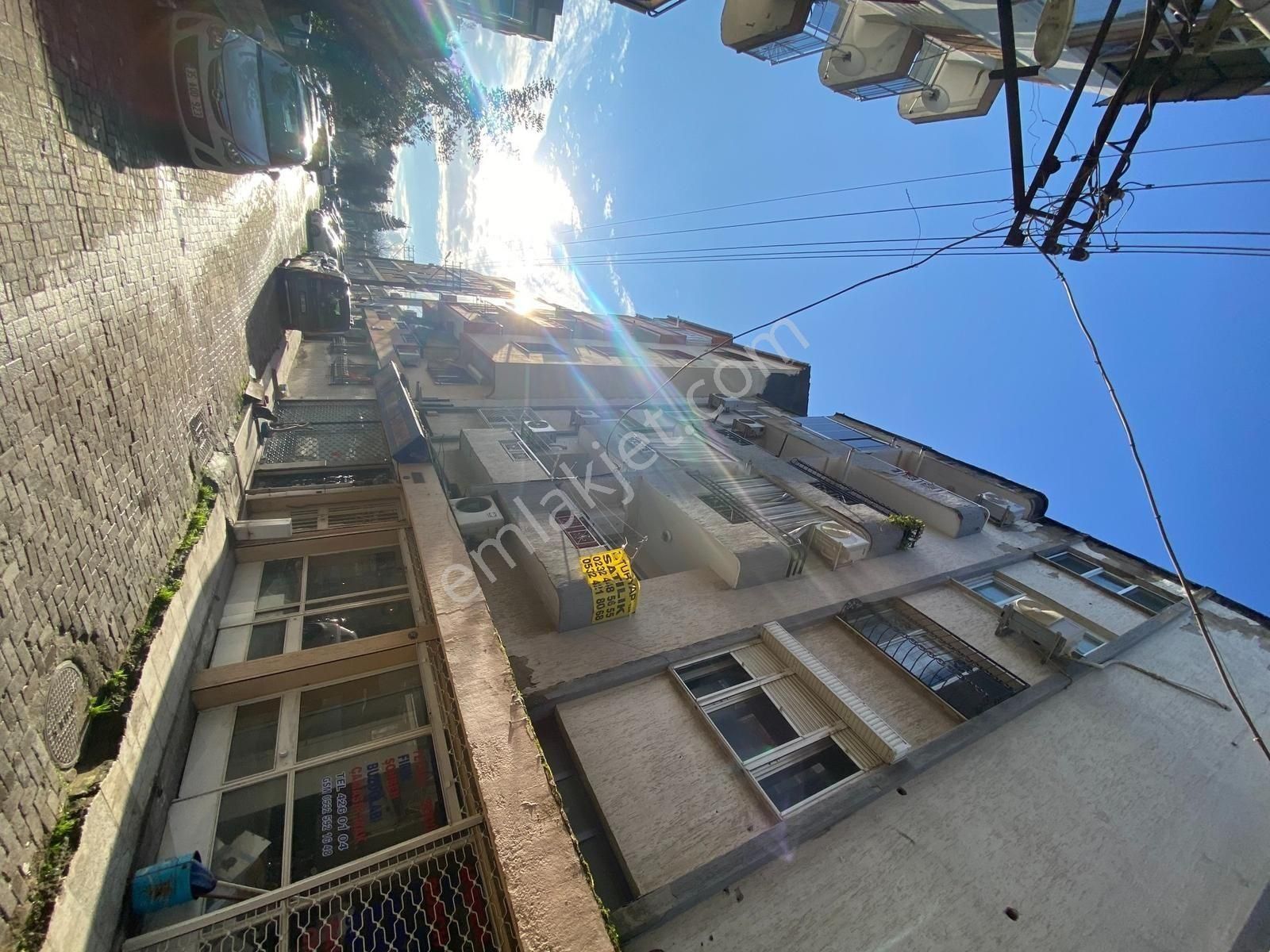 Buca Fil Heykeli Ve Belediye Yakını 3+1 Ve 100 M2 Satılık Daire - Görsel 22