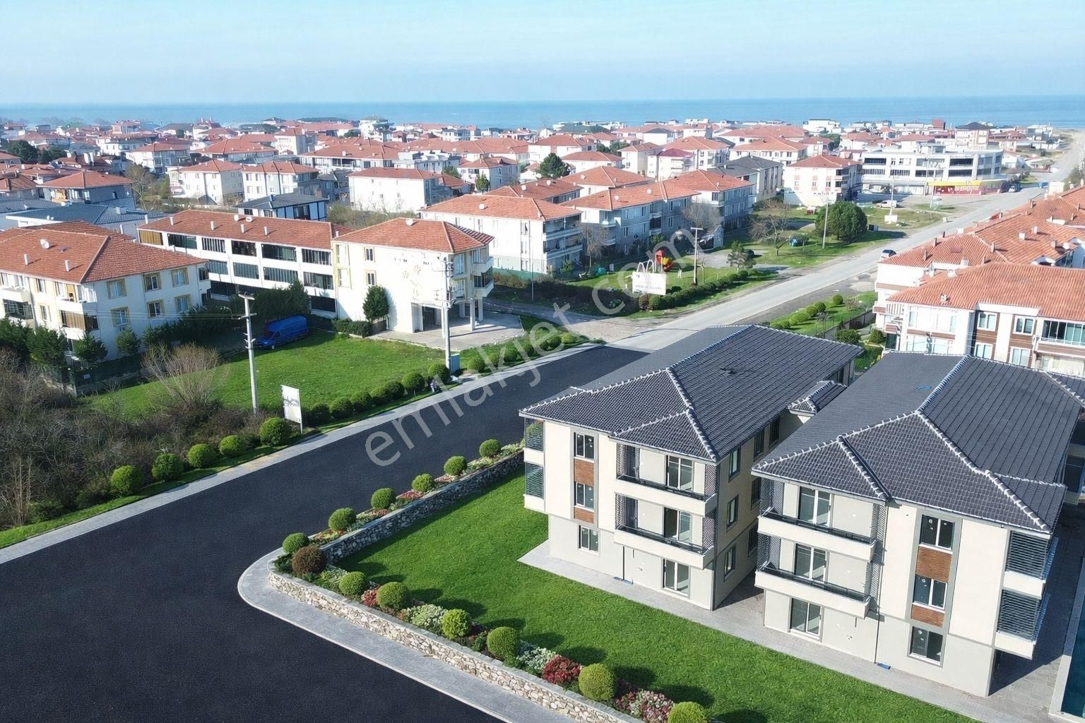 Yeni Mahalle'de Havuzlu Site İçi 2+1 Daire - Görsel 2
