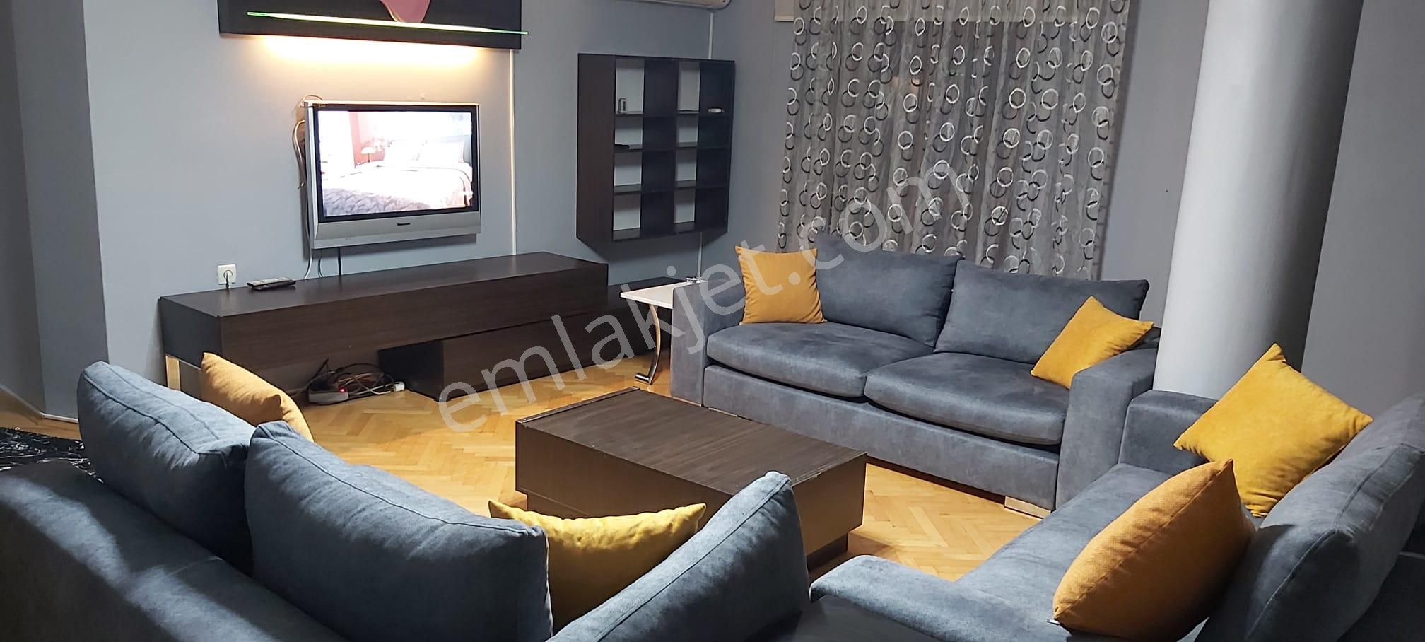Aile Apartmanında Mütevazi Mobilyalı Masrafsız Daire - Görsel 6
