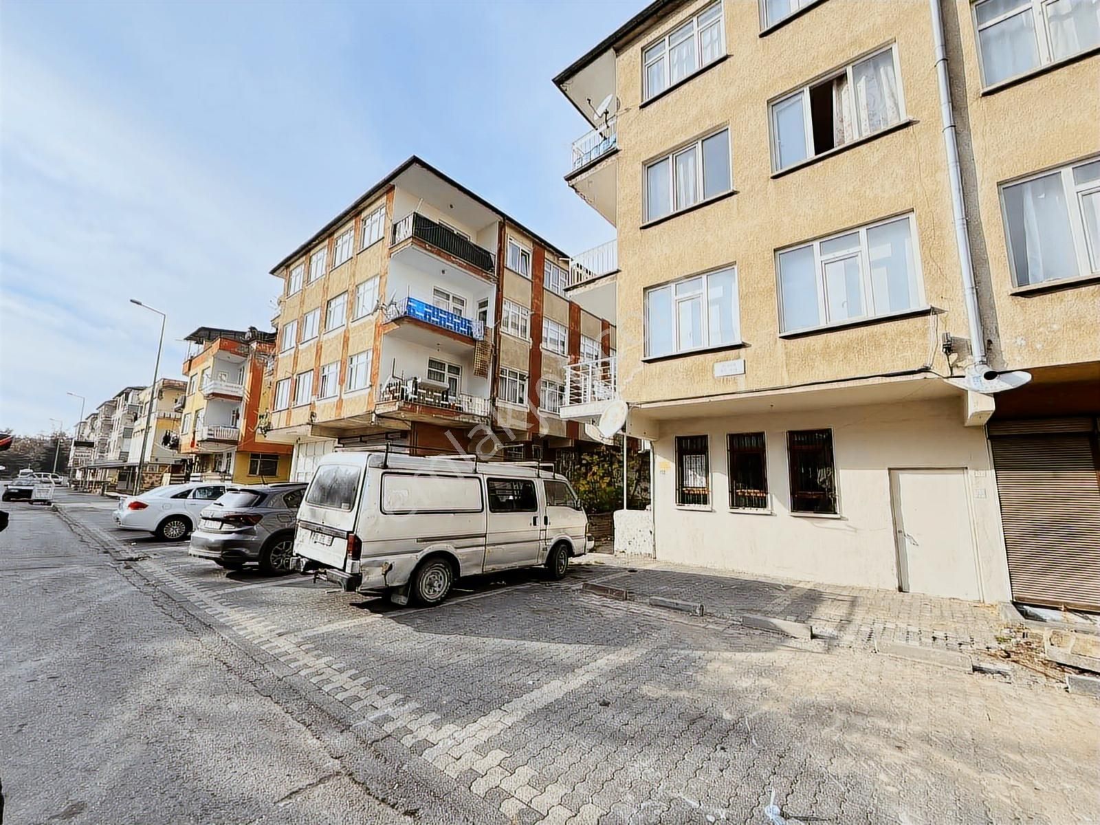 Fevziçakmak Mah. Tapulu 3+1 Geniş Daire - Görsel 15