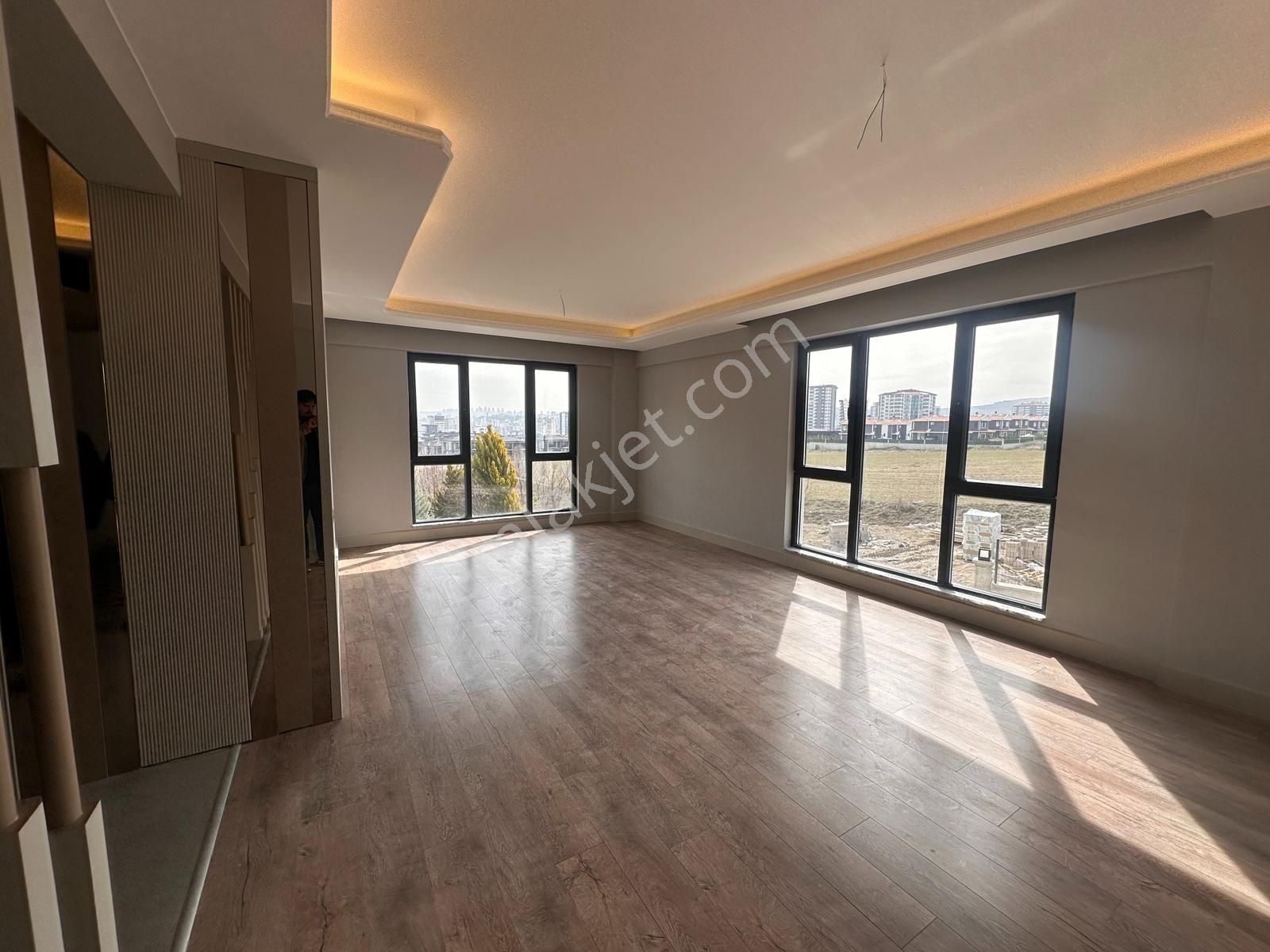 Teamwork Gyd Katta Tek Hobi Bahçeli Yerden Isıtmalı 4+1 Daire - Görsel 23