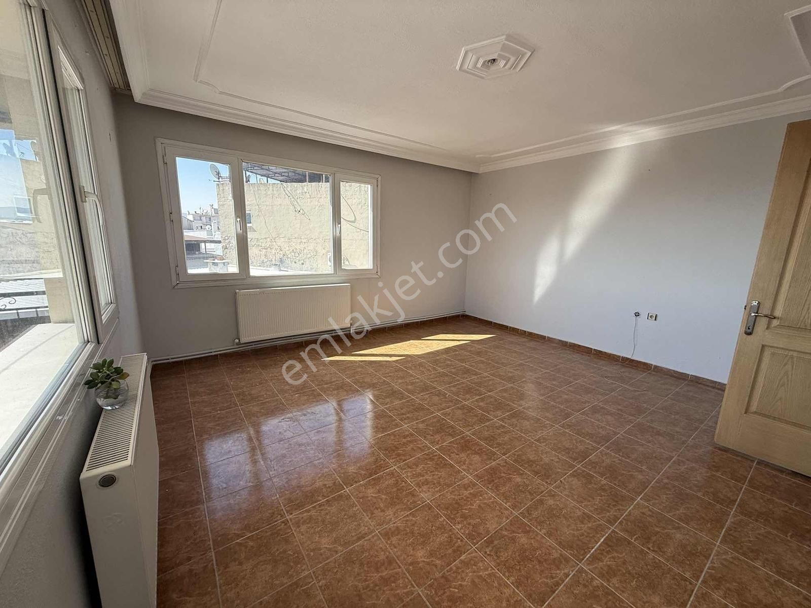 Özmert Ten 3+1 Köşe Bina 140 M2 Aydınlık Ferah Kiralık Daire - Görsel 8