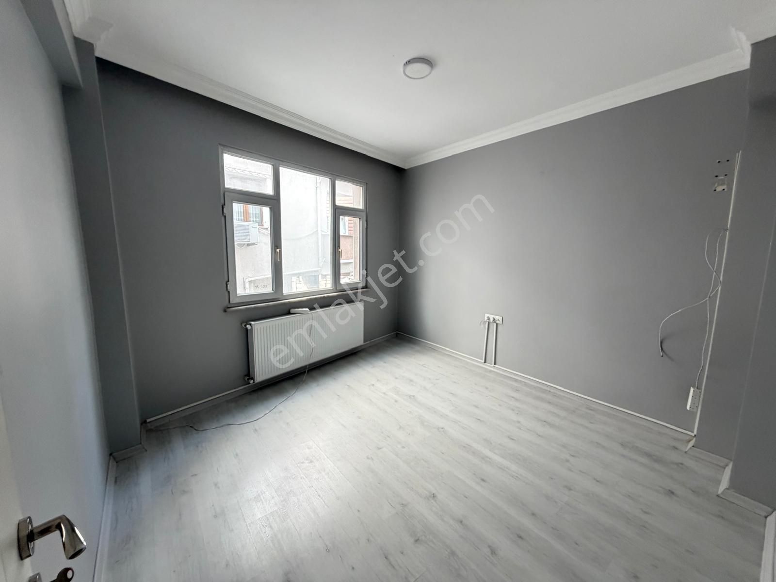 Şeref Emlak Kiralık Daire 30,000 Tl - Görsel 3