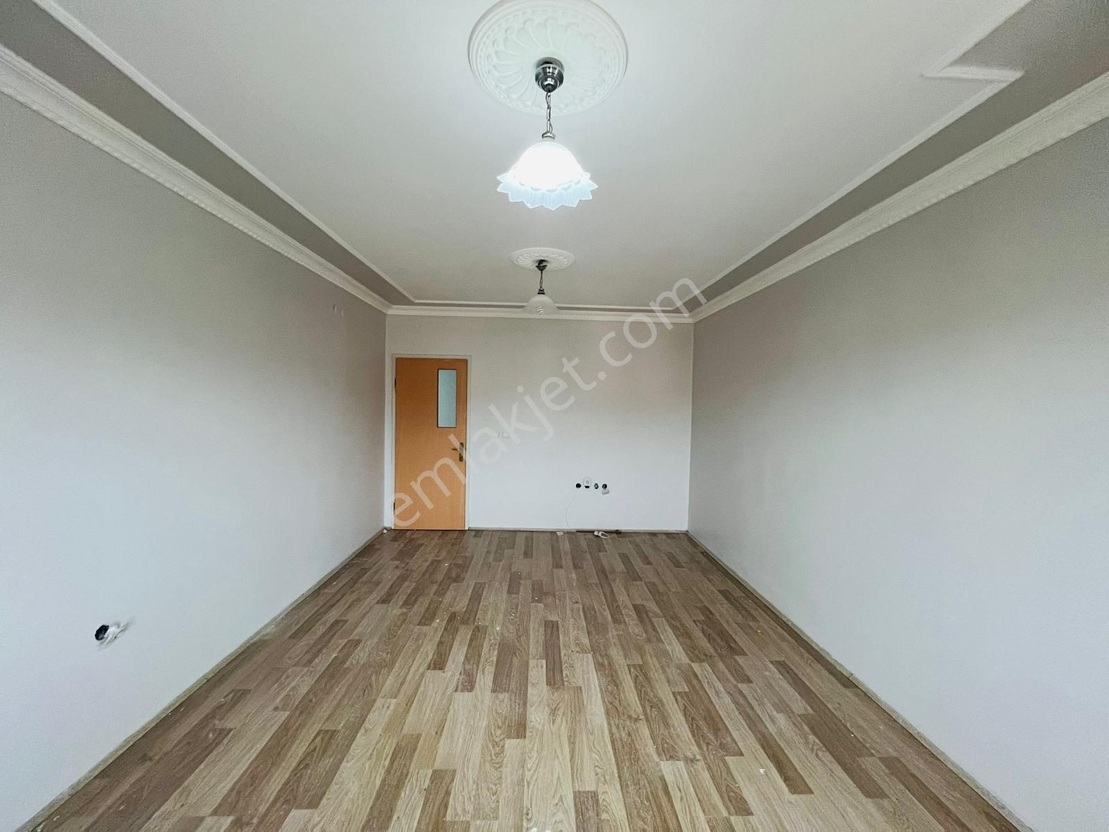 Tramvay Yanı İçi Yapılı Temiz Yüksek Kredi İmkanı 3+1 - Görsel 14