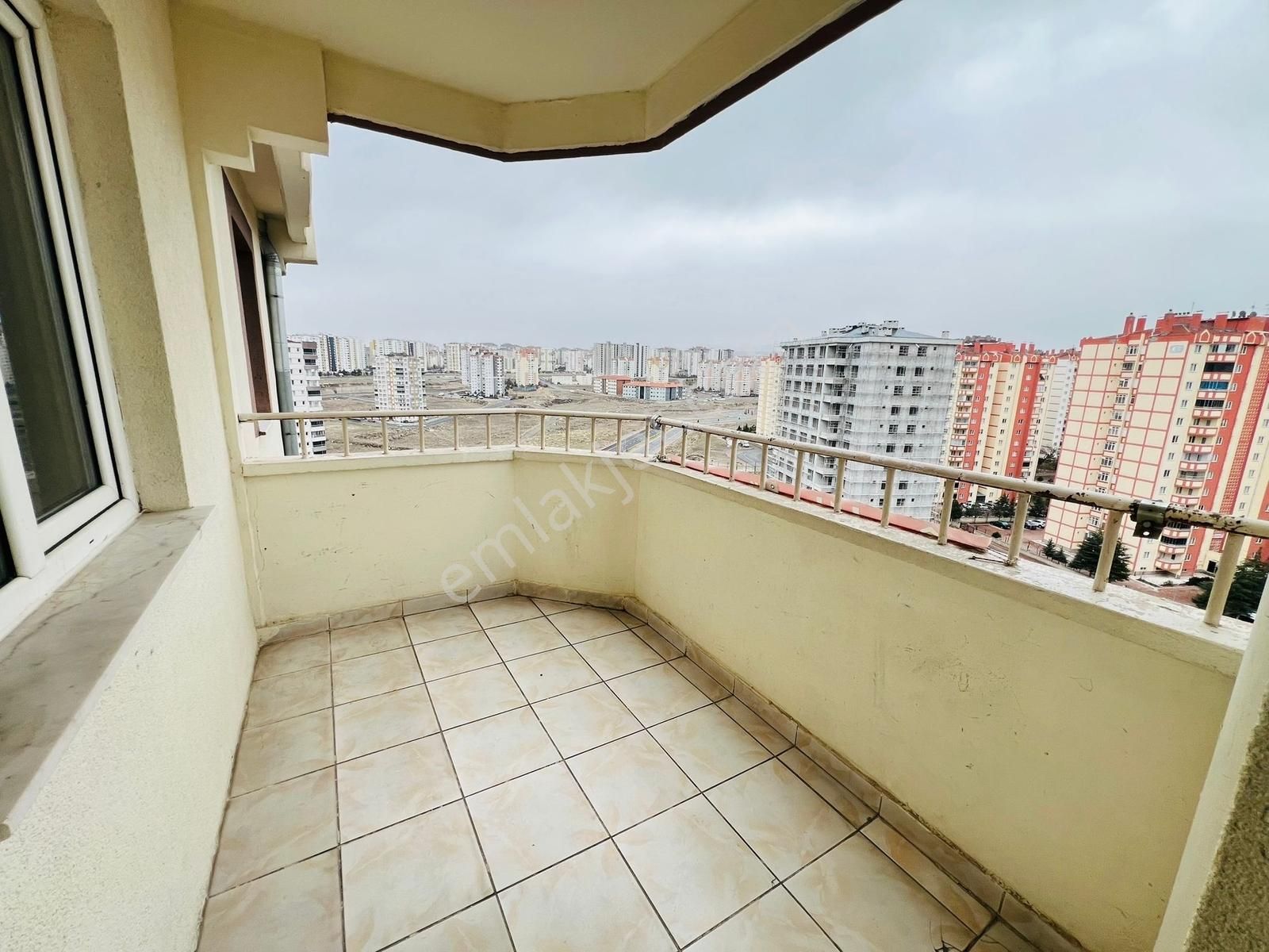 Tramvay Yanı İçi Yapılı Temiz Yüksek Kredi İmkanı 3+1 - Görsel 12