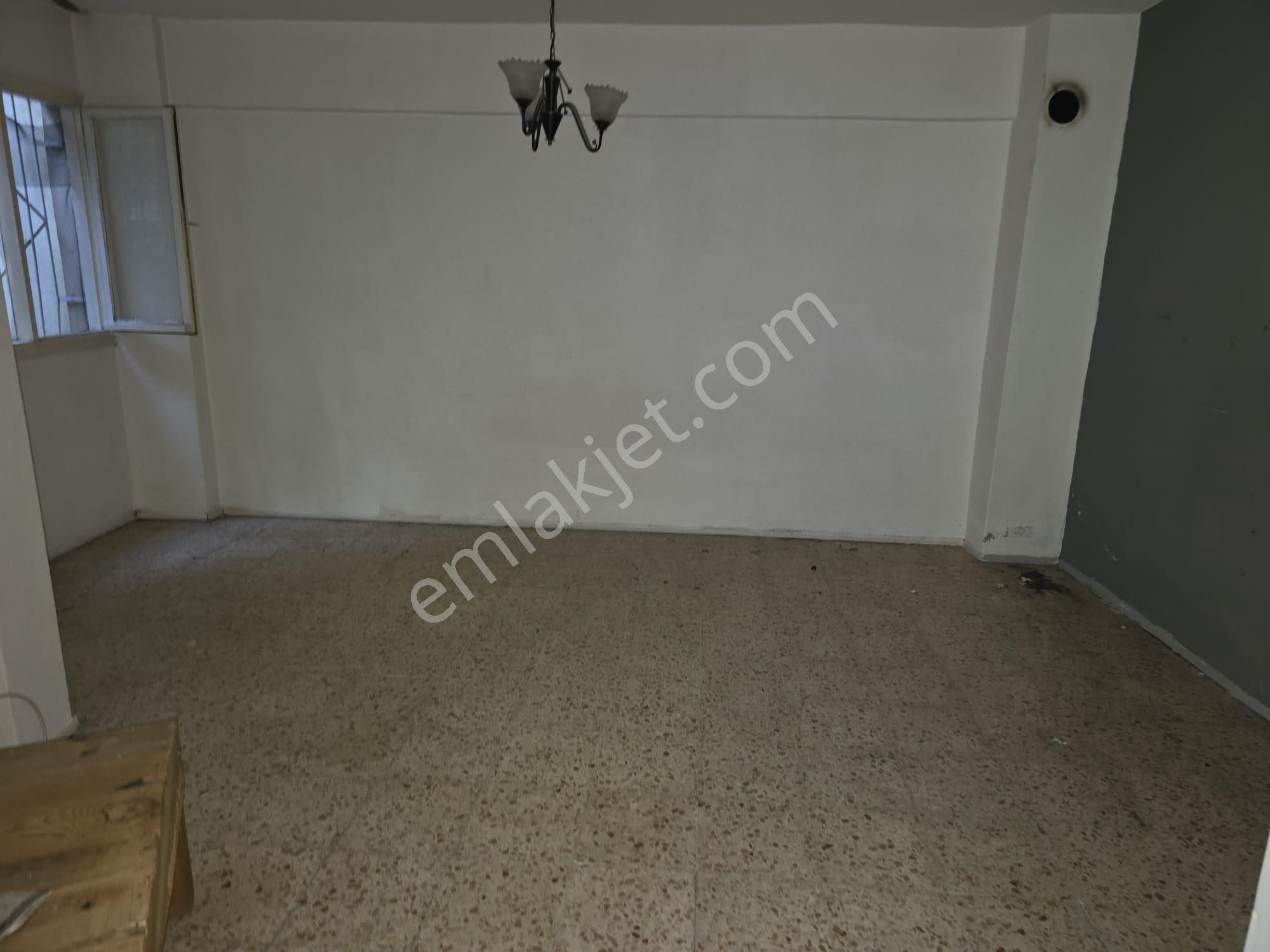 Balçova Eğitim Mahallesinde Otobana Çok Yakın Satlık 1+1 Daire - Görsel 8