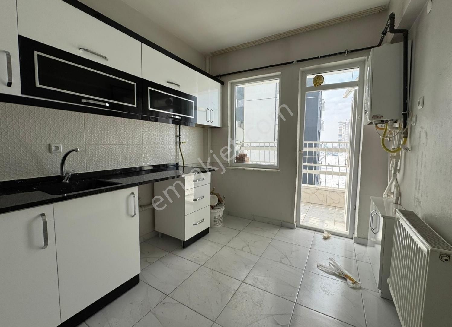 Tavlusun Mahallesinde Arakat 3+1 Masrafsız Satılık Daire - Görsel 4