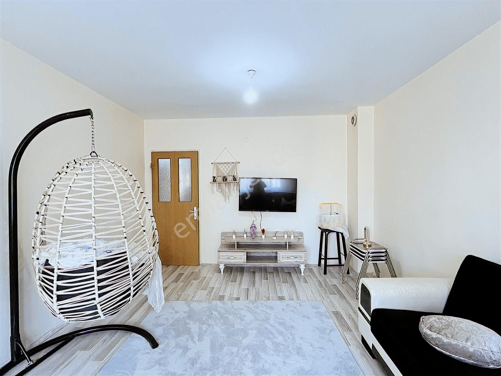 İldem Çarşı Yanında 1.kat Güney Cephe İldem A Dairesi - Görsel 14