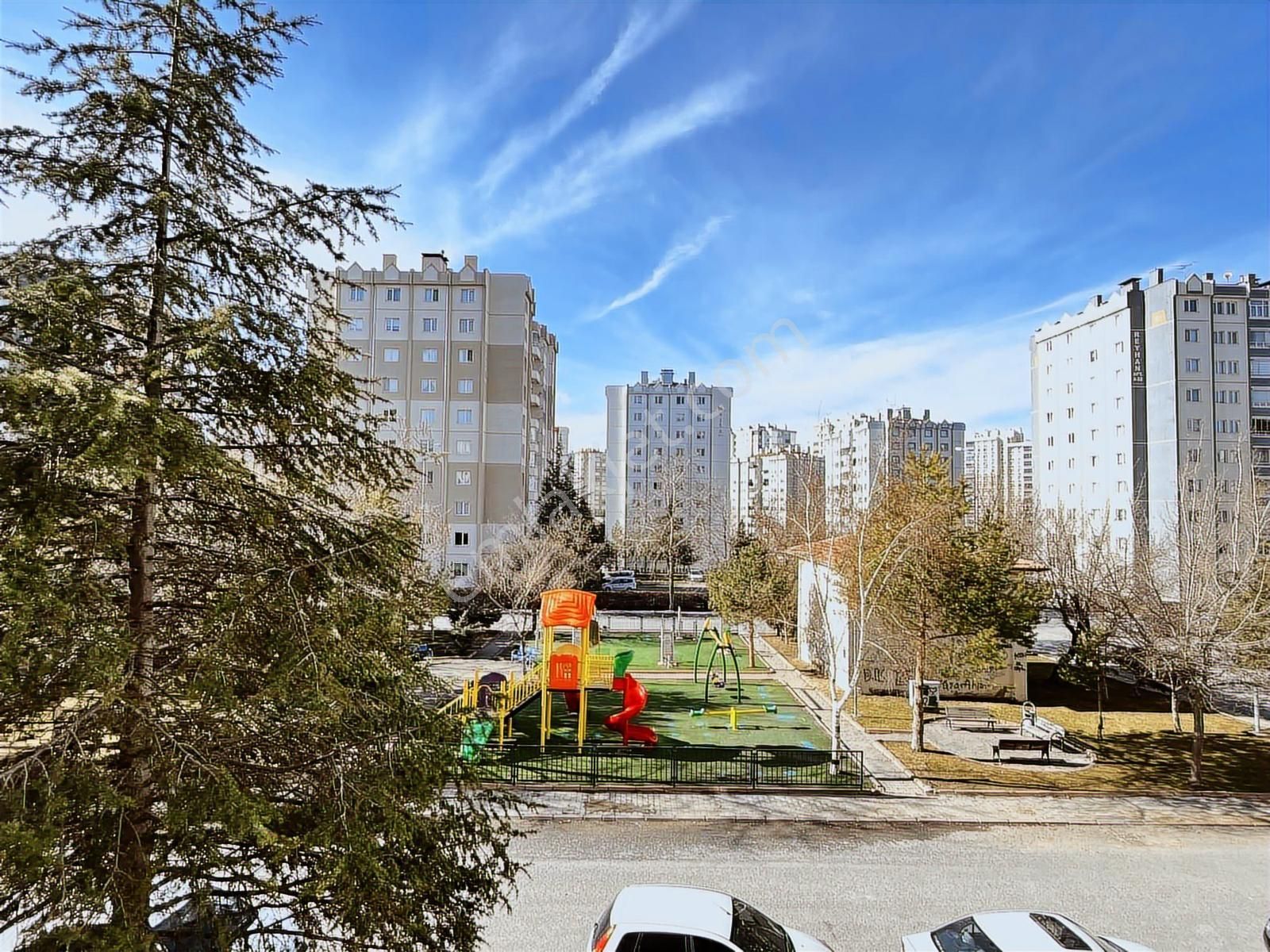 İldem Çarşı Yanında 1.kat Güney Cephe İldem A Dairesi - Görsel 21